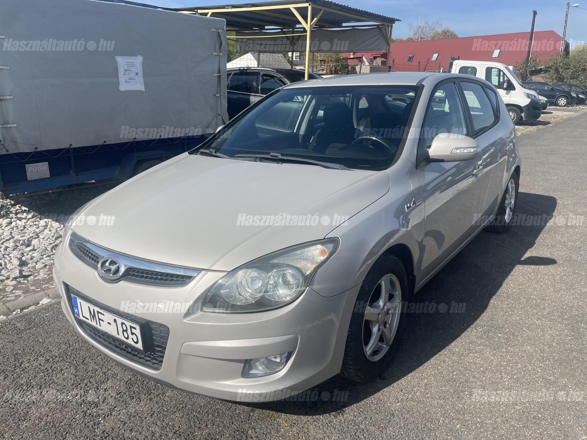 HYUNDAI I30 2010/1 - 1