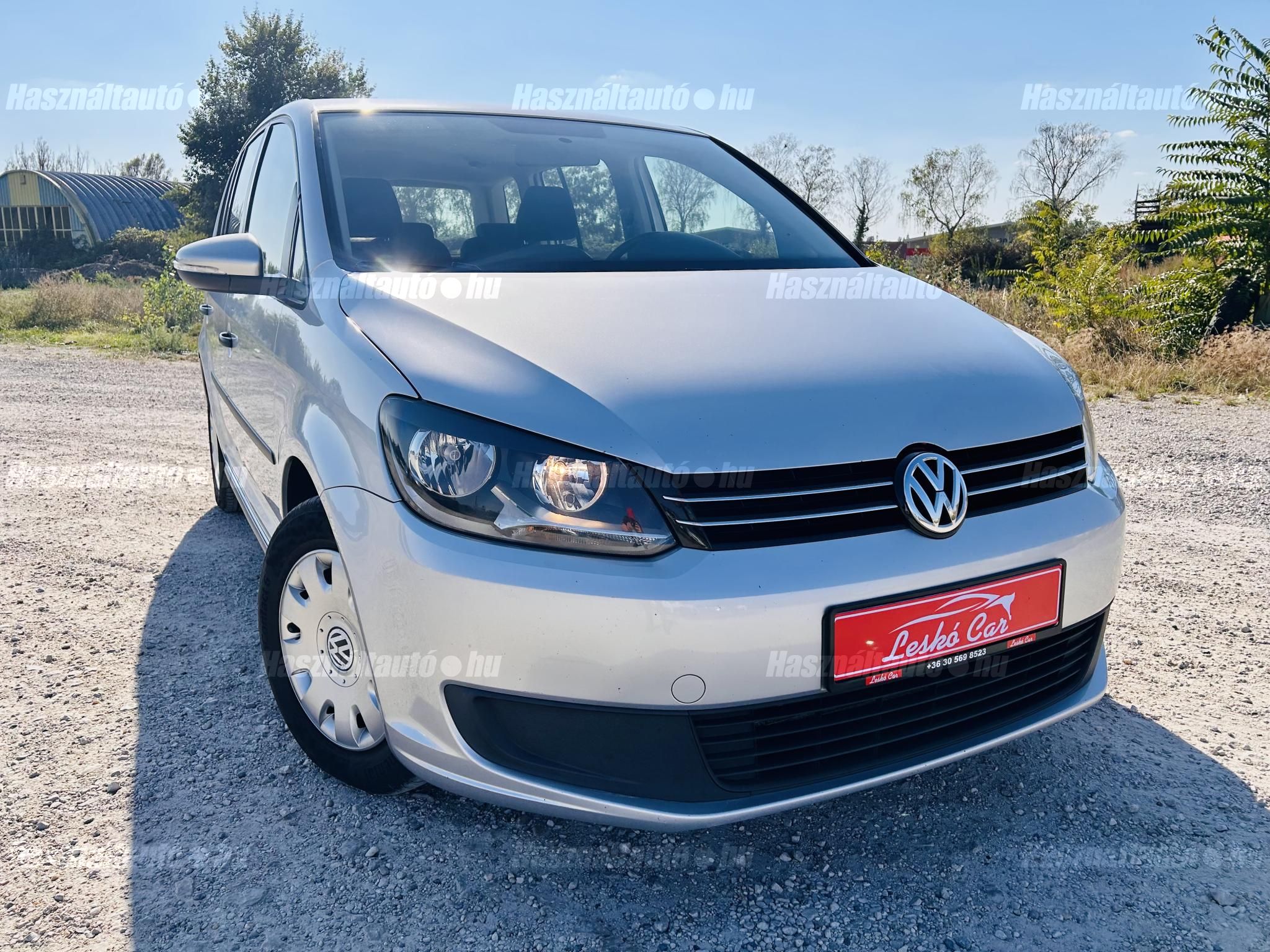 VOLKSWAGEN TOURAN 2011/7 - 1
