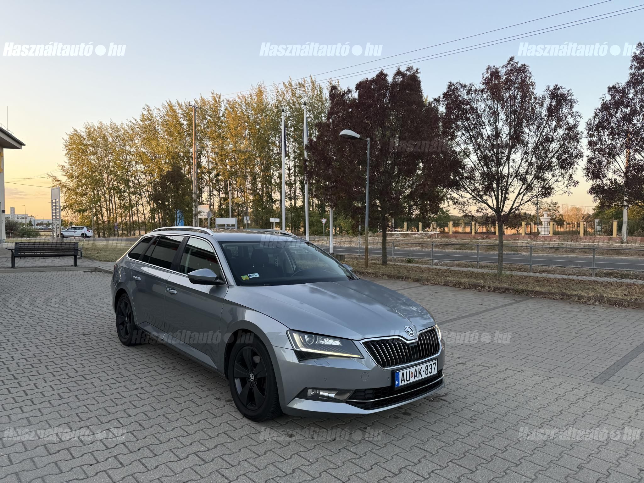 SKODA SUPERB 2015/8 - 1