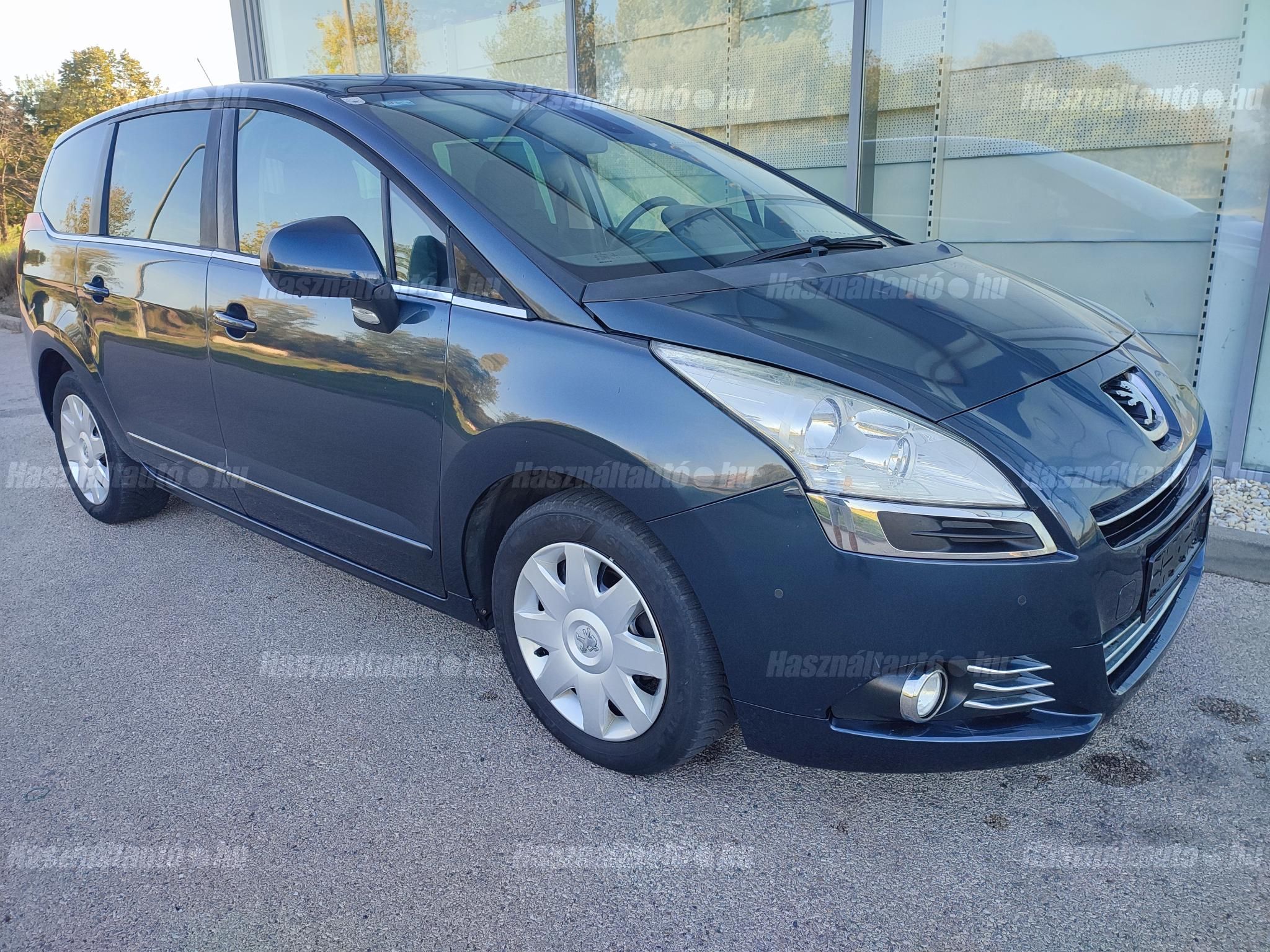 PEUGEOT 5008 2013/6 - 1