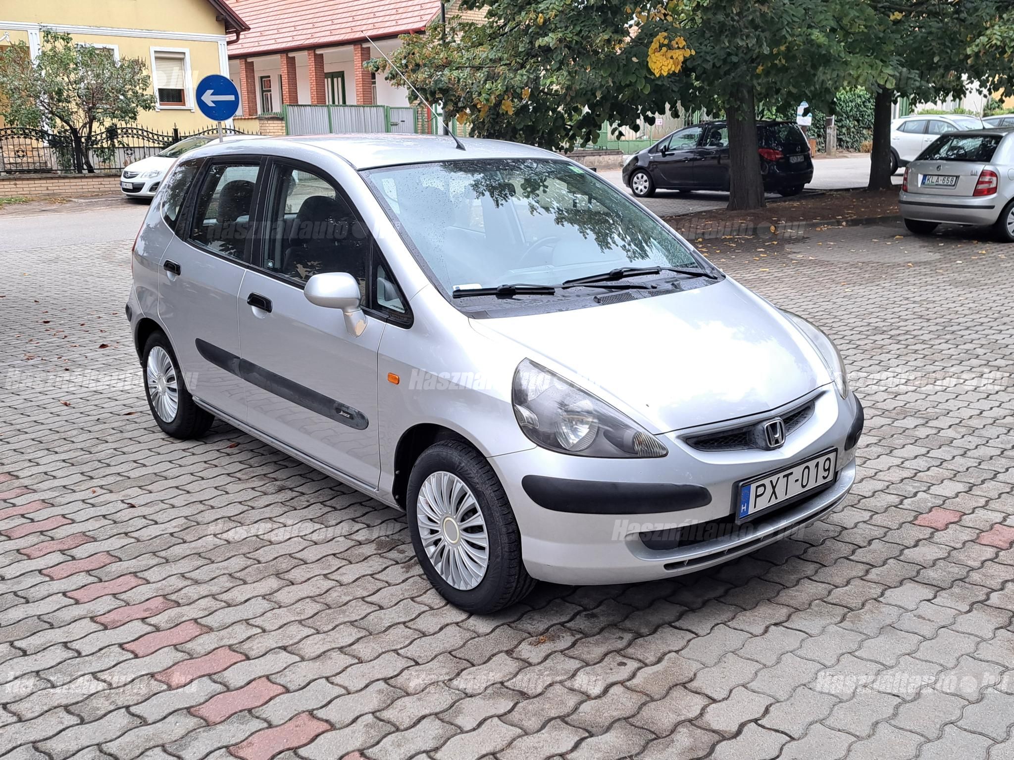HONDA JAZZ 2003 - 1