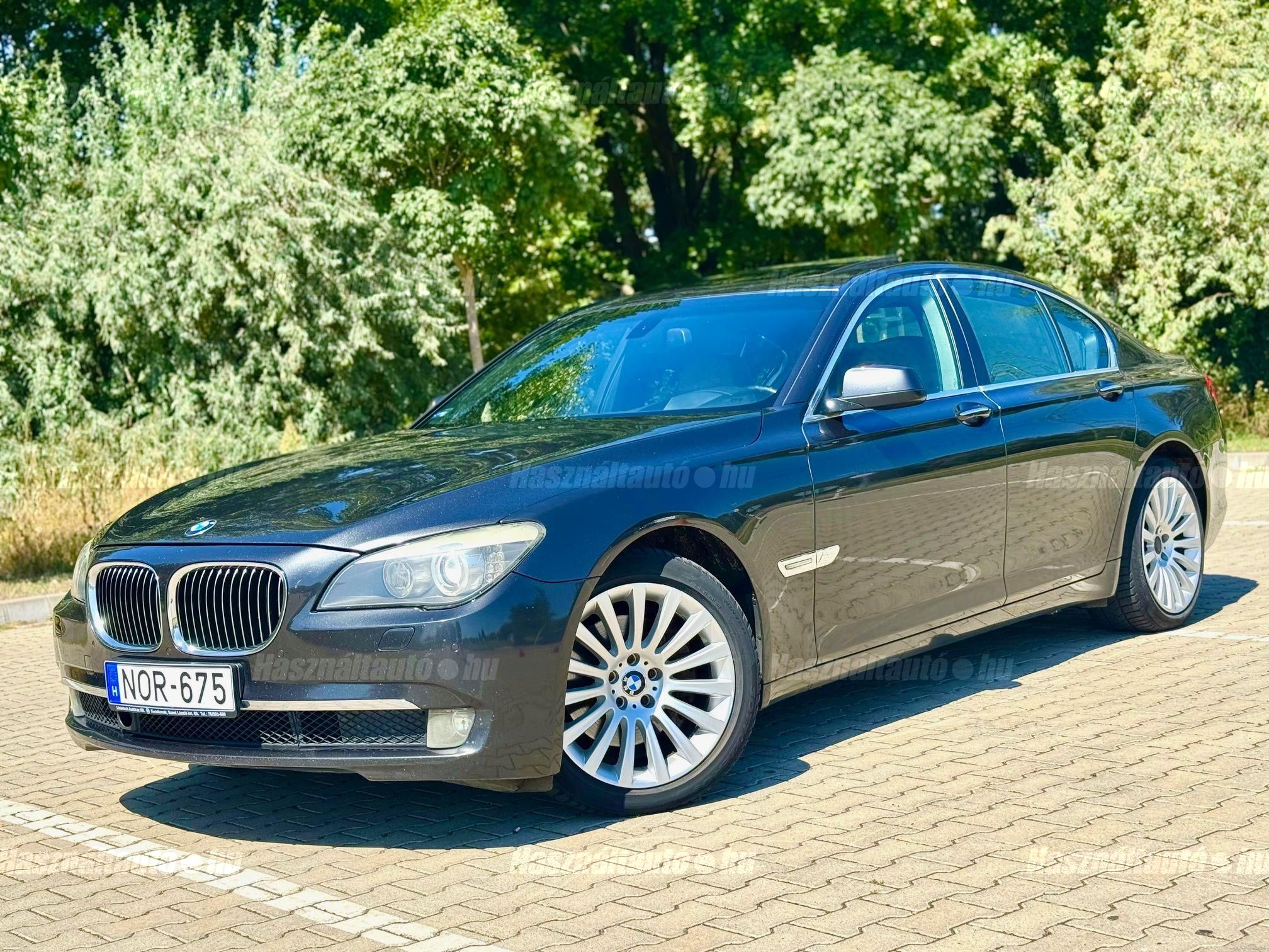 BMW 730 2010/8 - 1