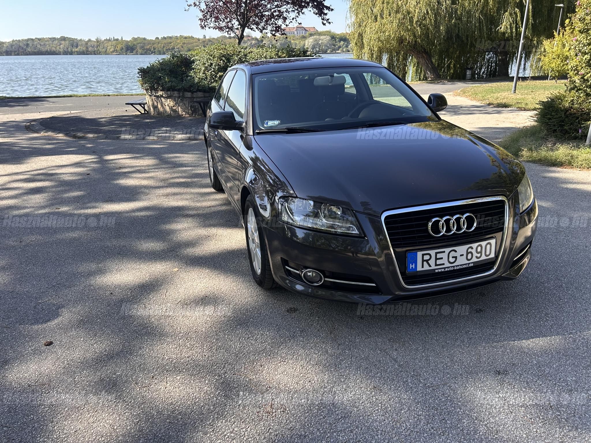 AUDI A3 2012/5 - 1