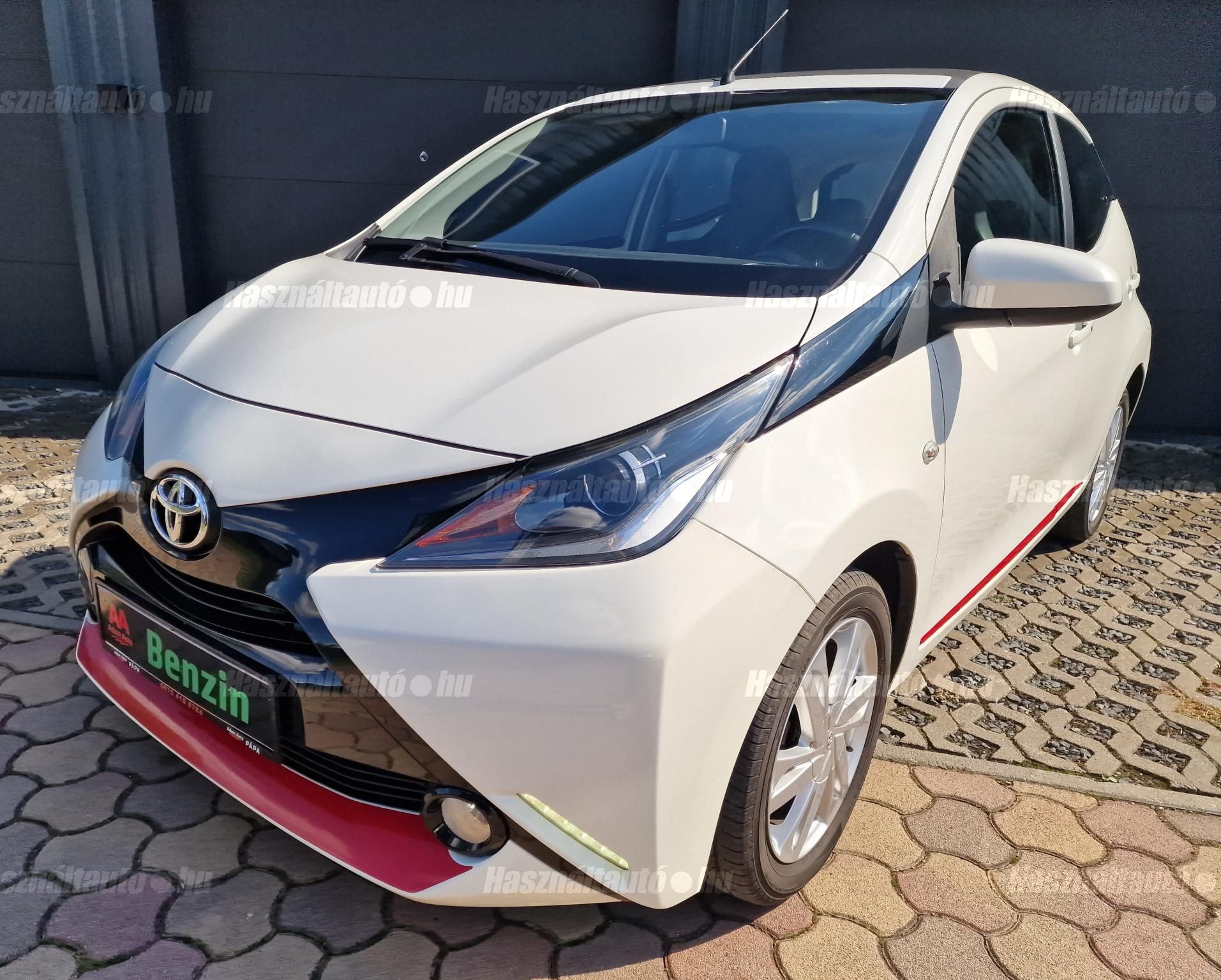 TOYOTA AYGO 2014/9 - 1