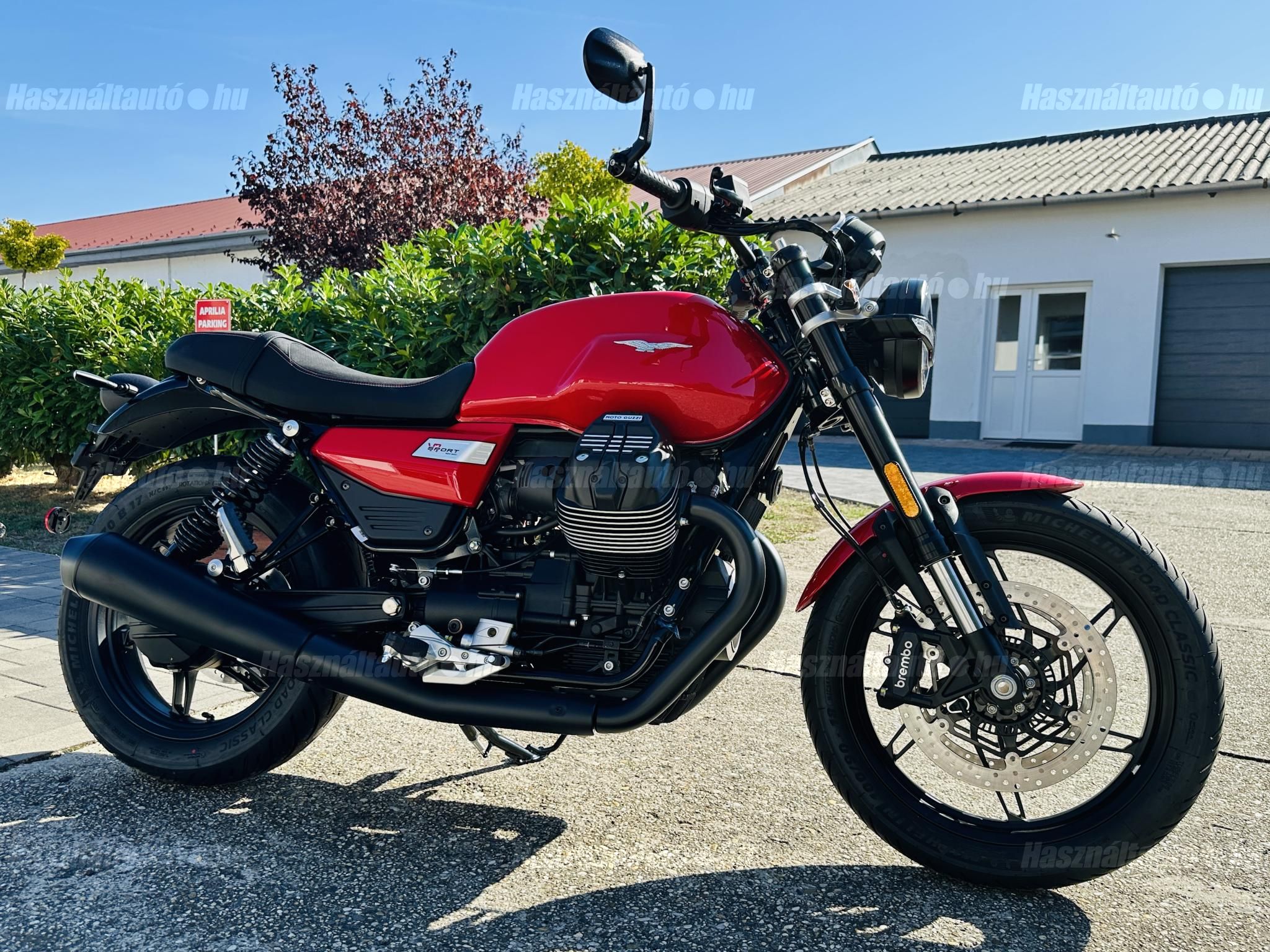 MOTO GUZZI V7 2026/8 - 1