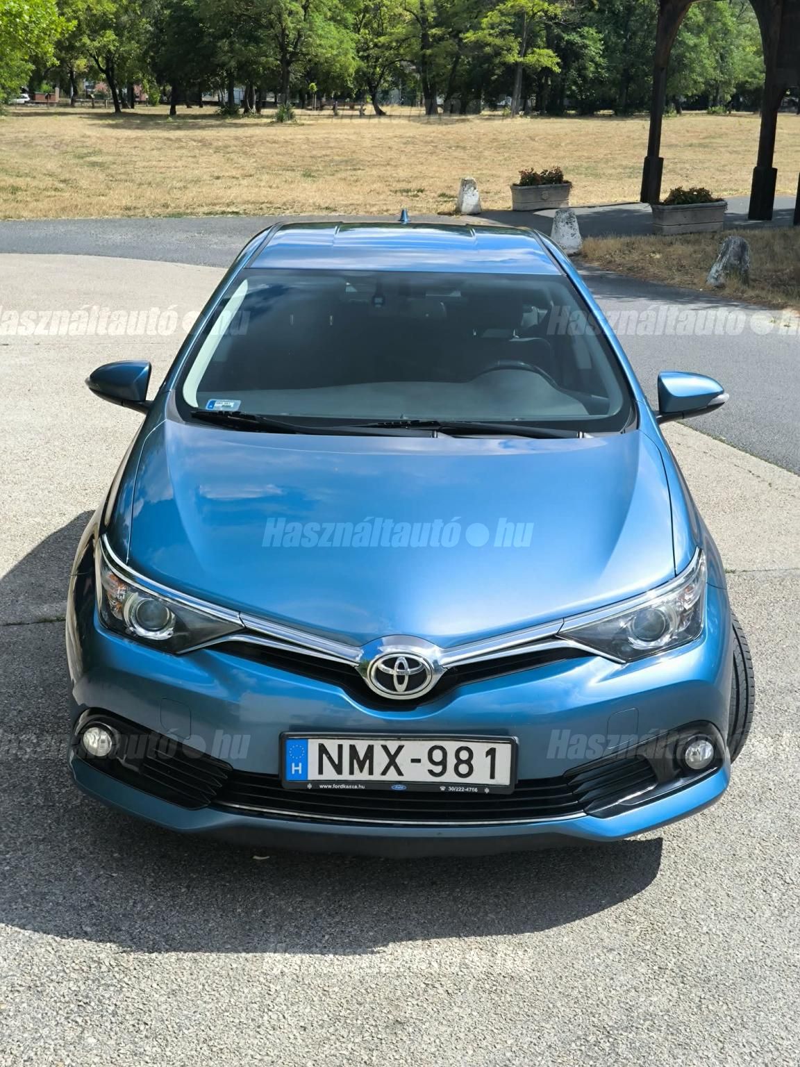 TOYOTA AURIS 2016/4 - 1