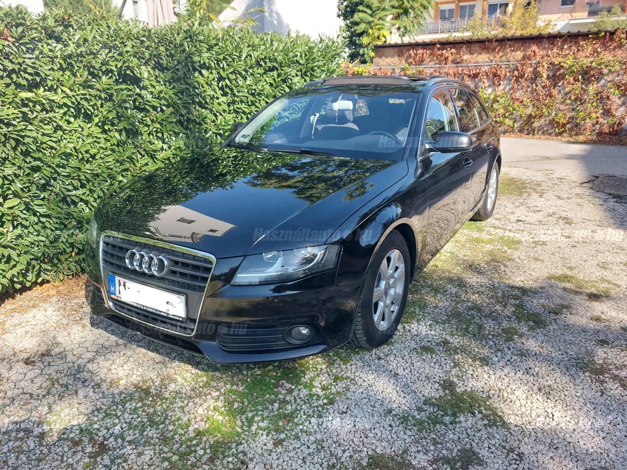 AUDI A4 2010/8 - 1