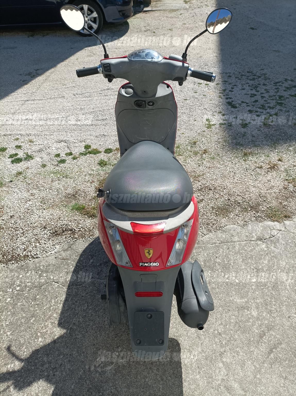 PIAGGIO ZIP 50 2006/7 - 1
