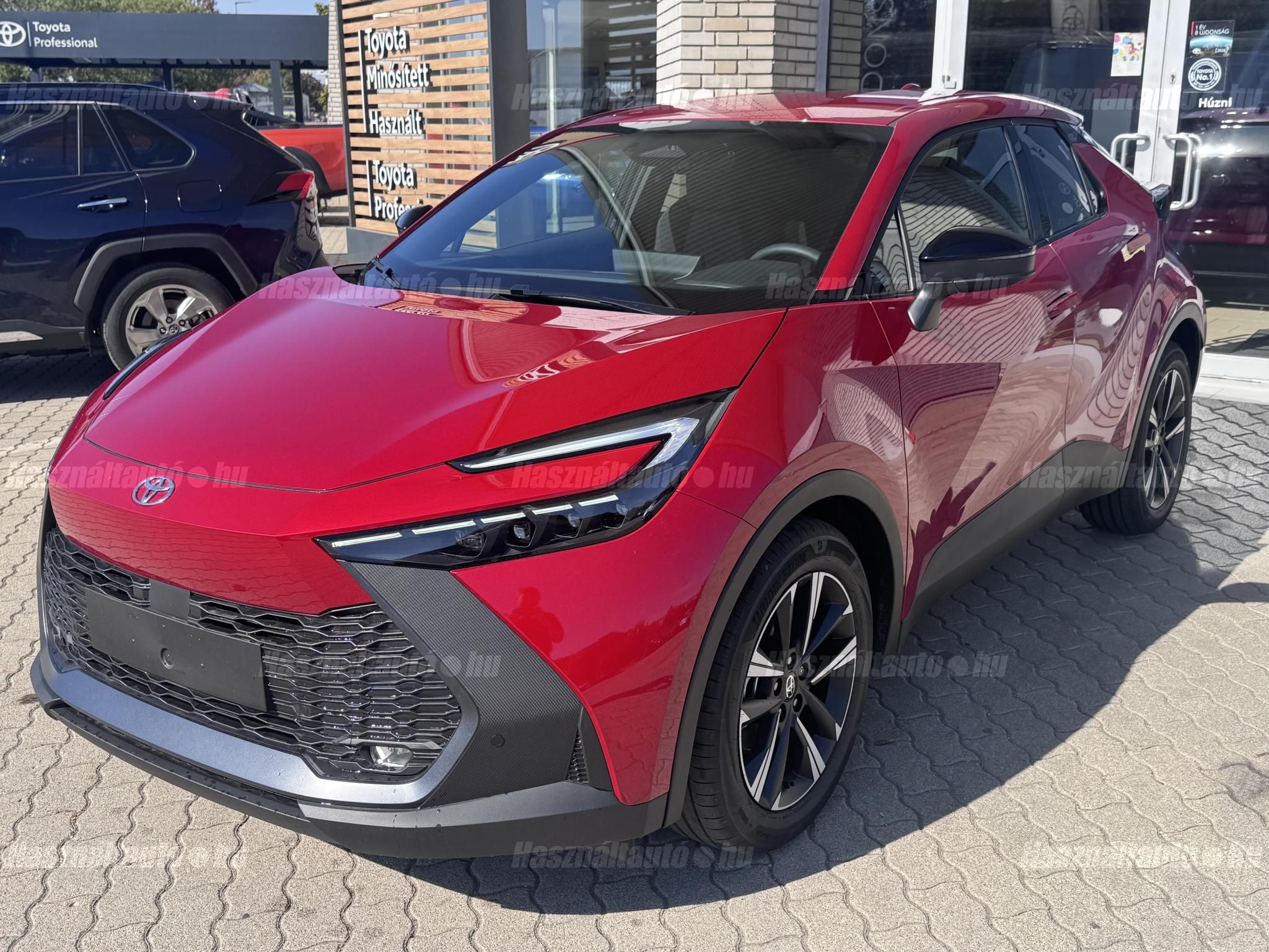 TOYOTA C-HR 2026/9 - 1