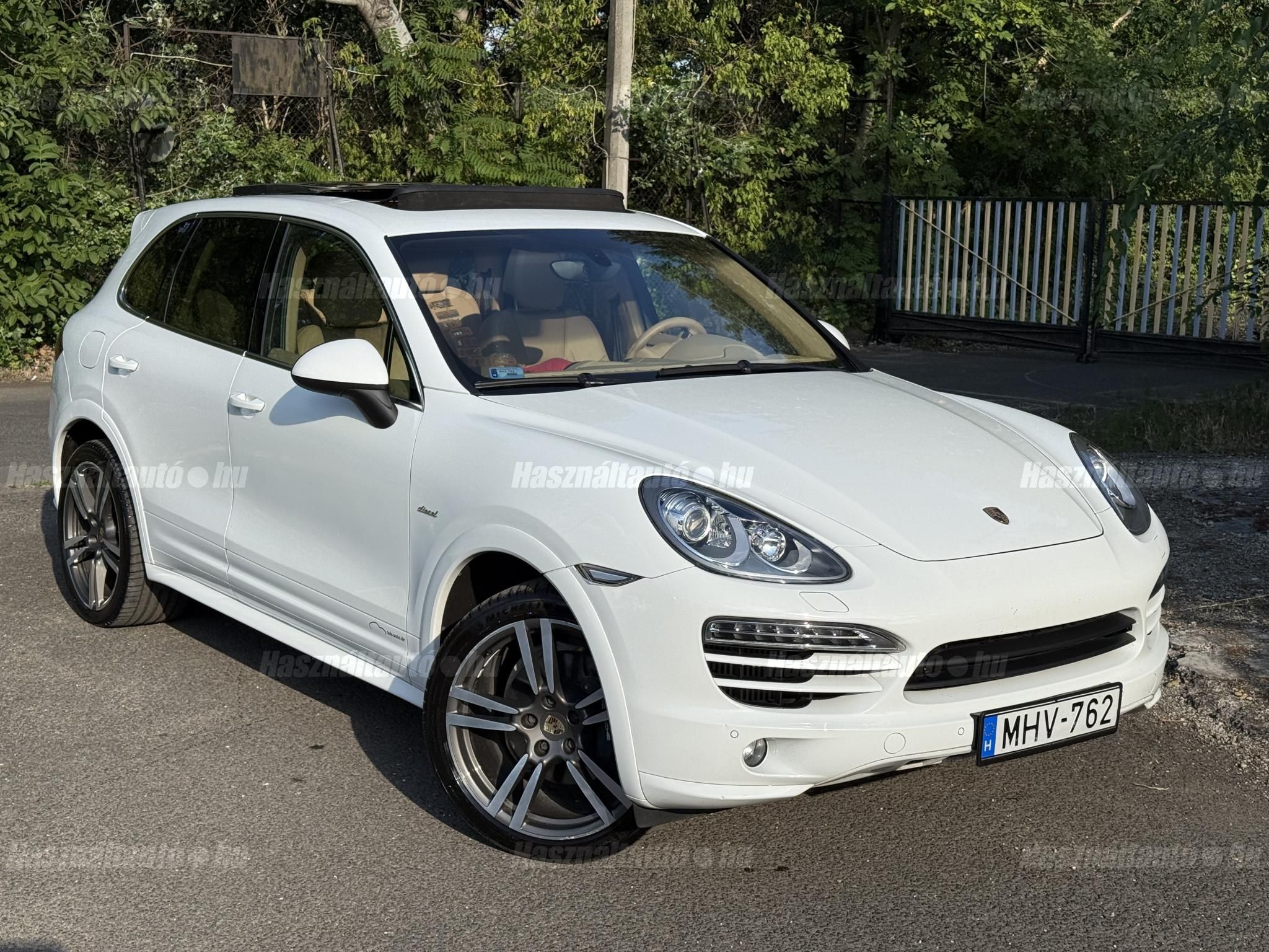 PORSCHE CAYENNE 2012/4 - 1