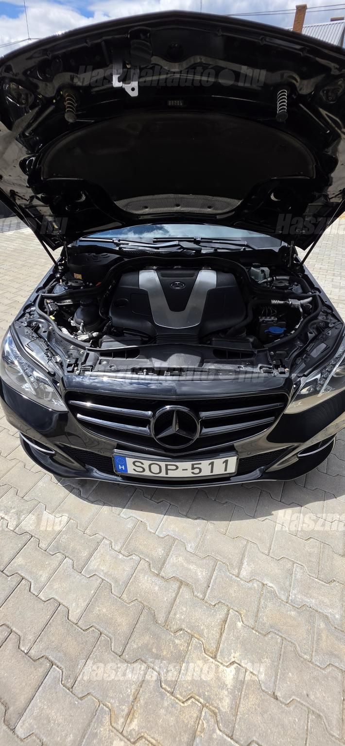 MERCEDES-BENZ E 300 2013/5 - 1