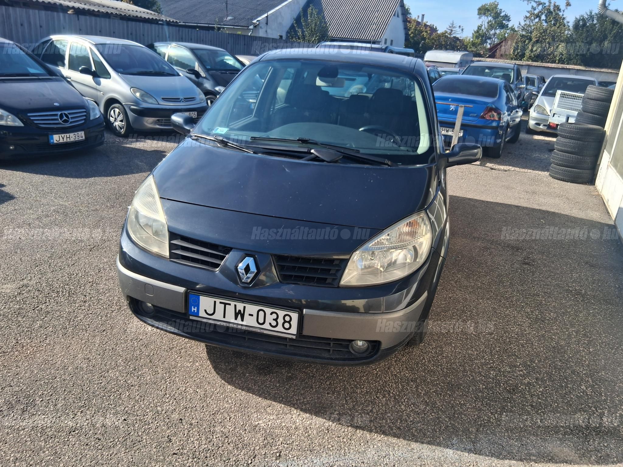 RENAULT GRAND SCENIC 2005/6 - 1