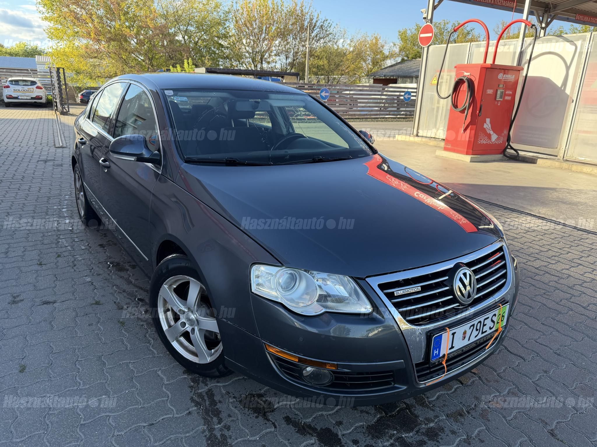 VOLKSWAGEN PASSAT VI 2009 - 1