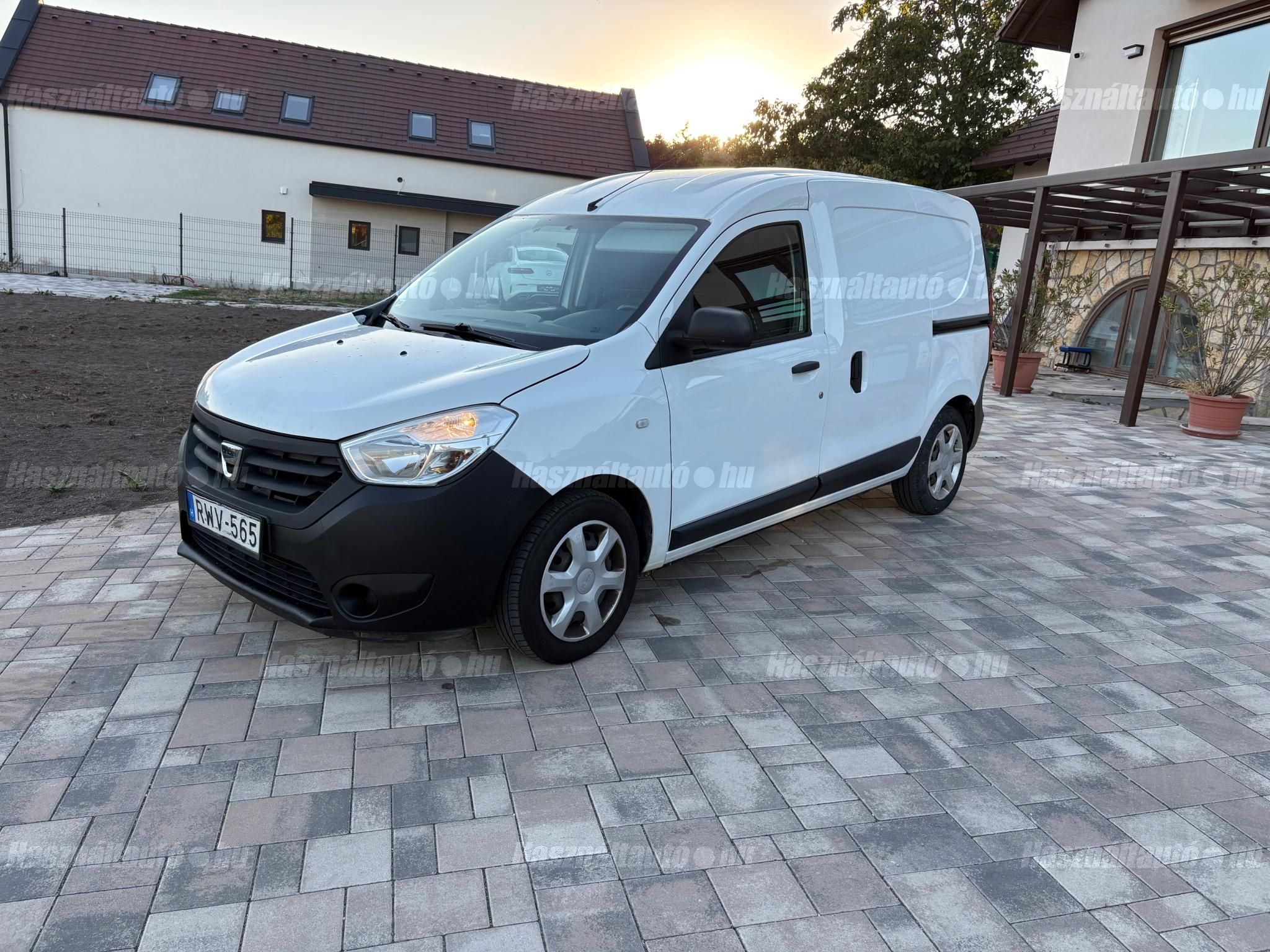 DACIA DOKKER 2020/2 - 1