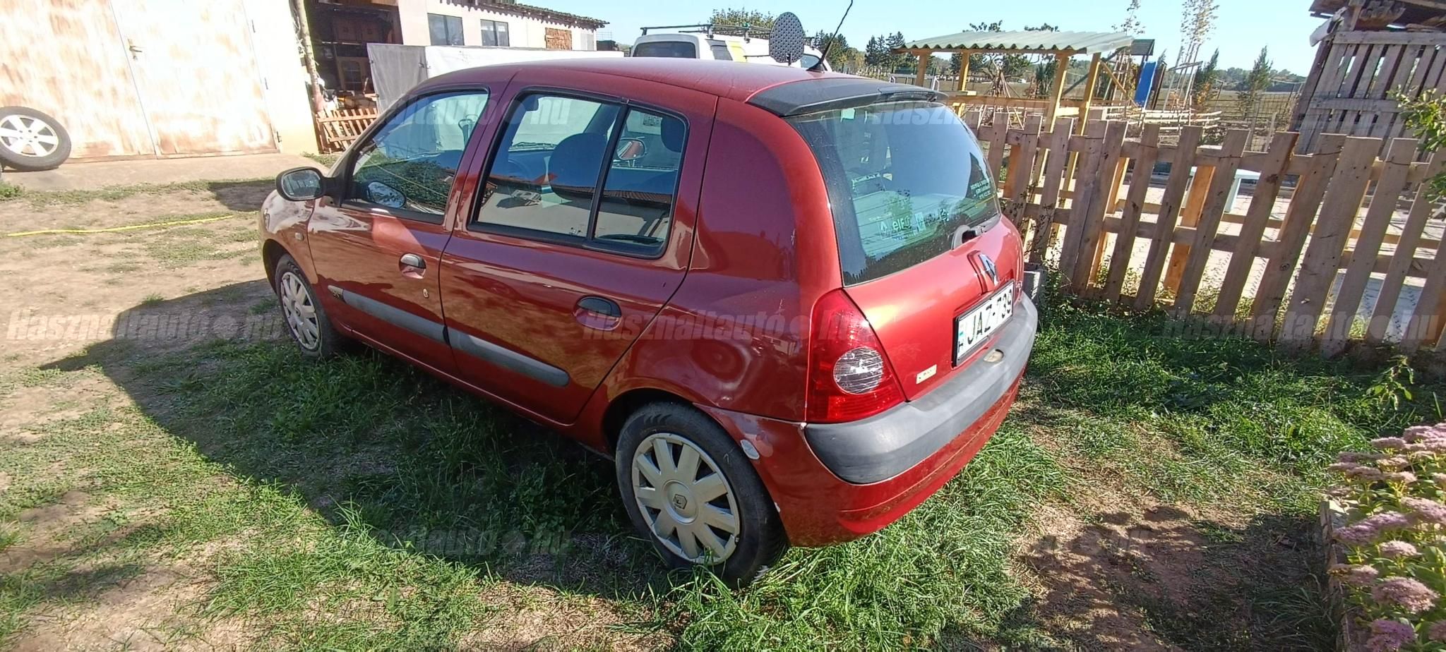 RENAULT CLIO 2004/3 - 1