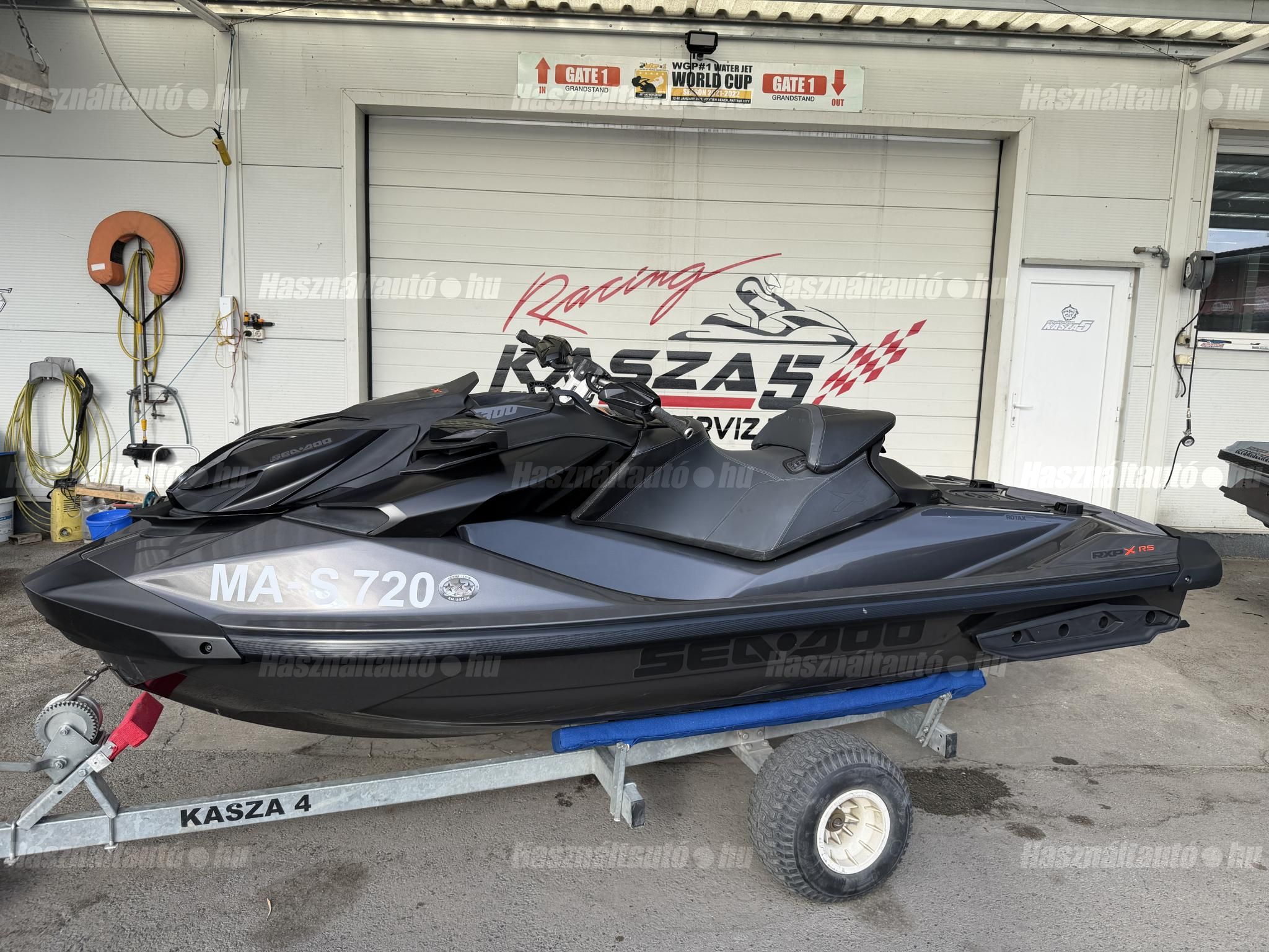 SEA-DOO 2022 - 1
