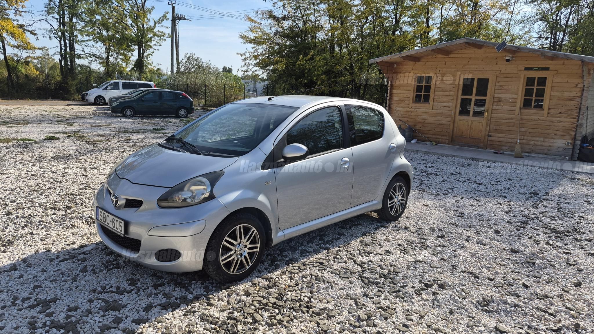 TOYOTA AYGO 2011/10 - 1