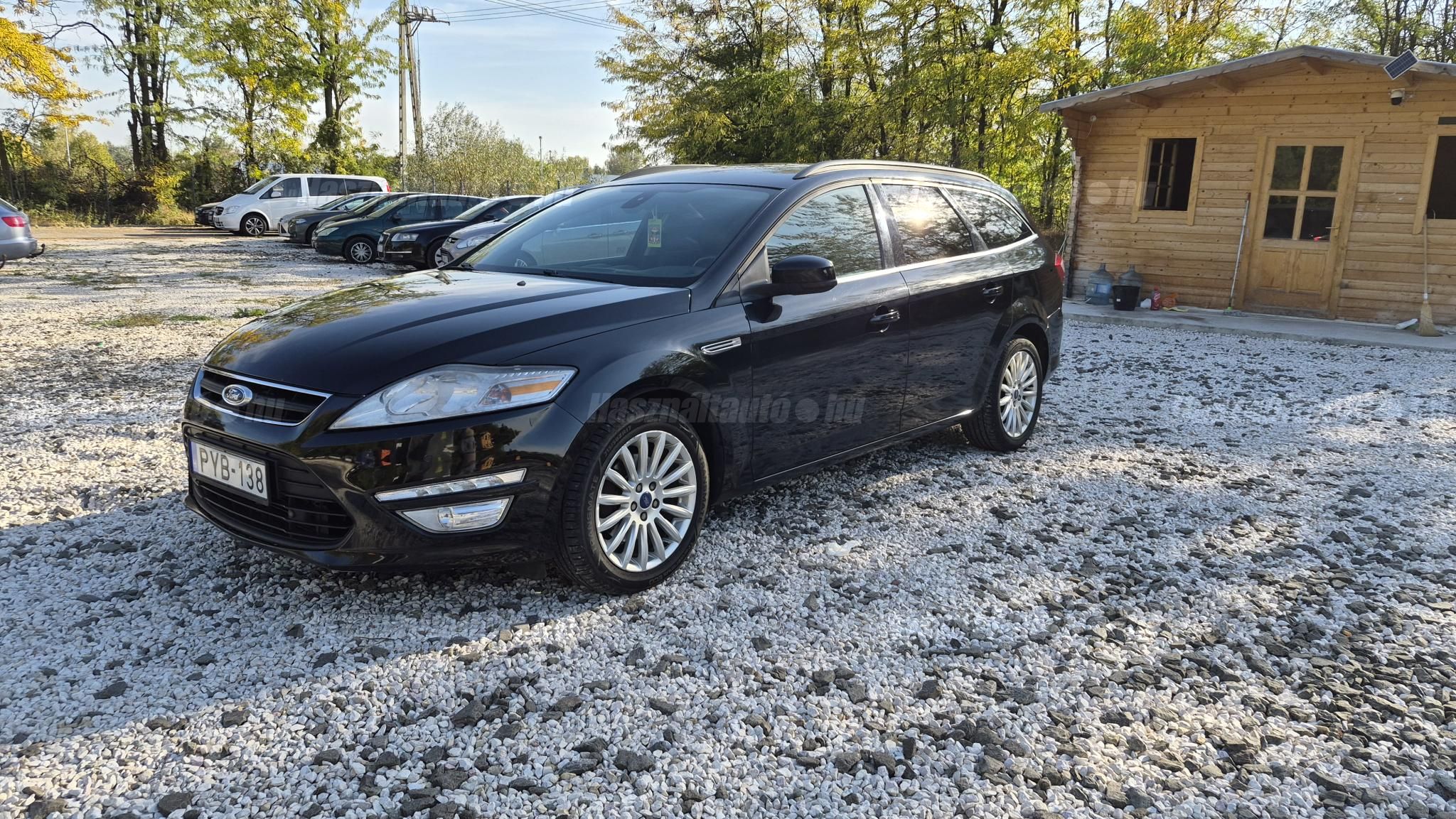 FORD MONDEO 2014/8 - 1