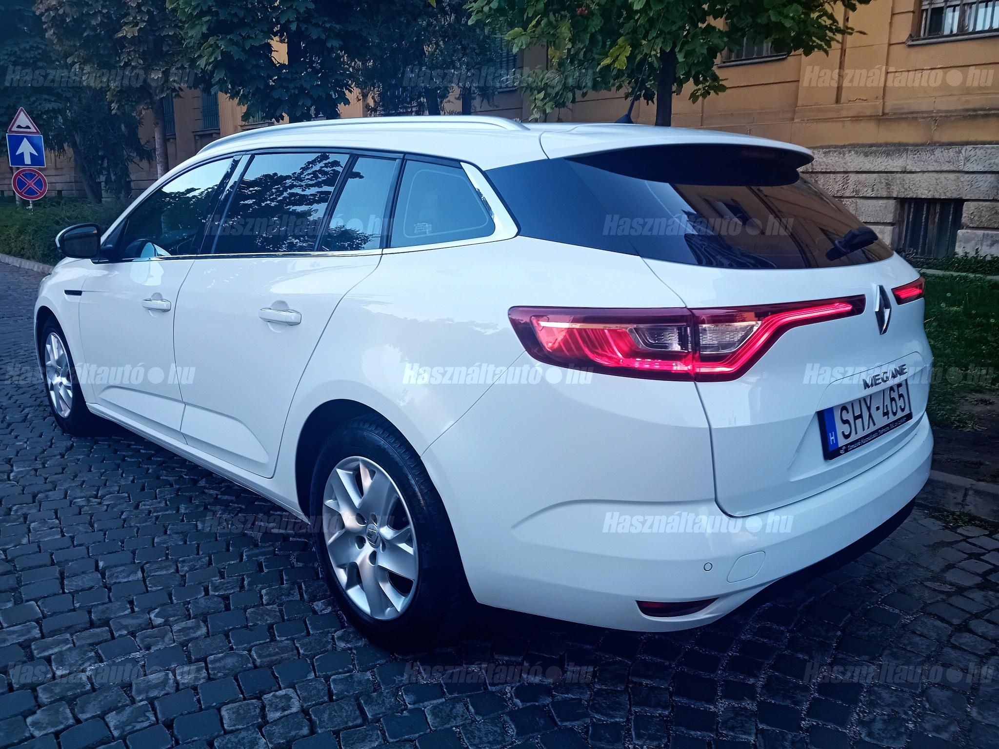 RENAULT MEGANE 2017/1 - 1