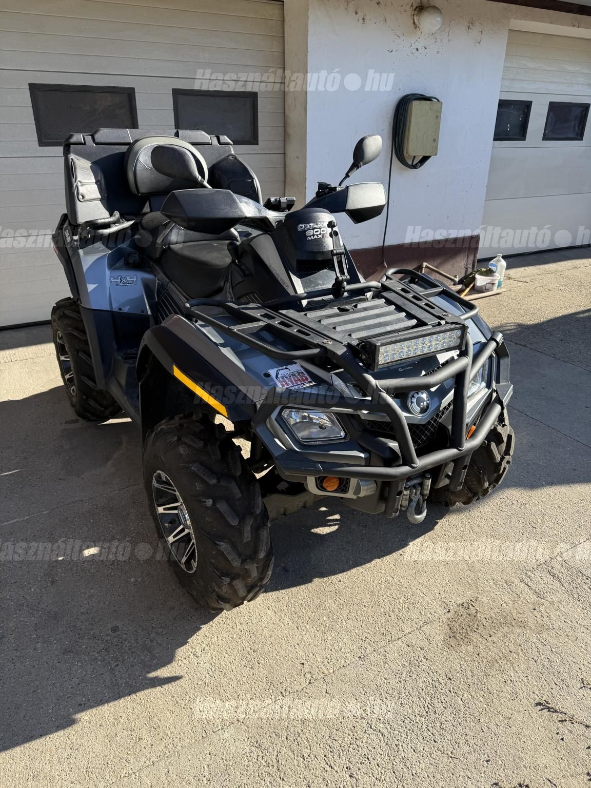 CAN-AM OUTLANDER 800 2010/8 - 1