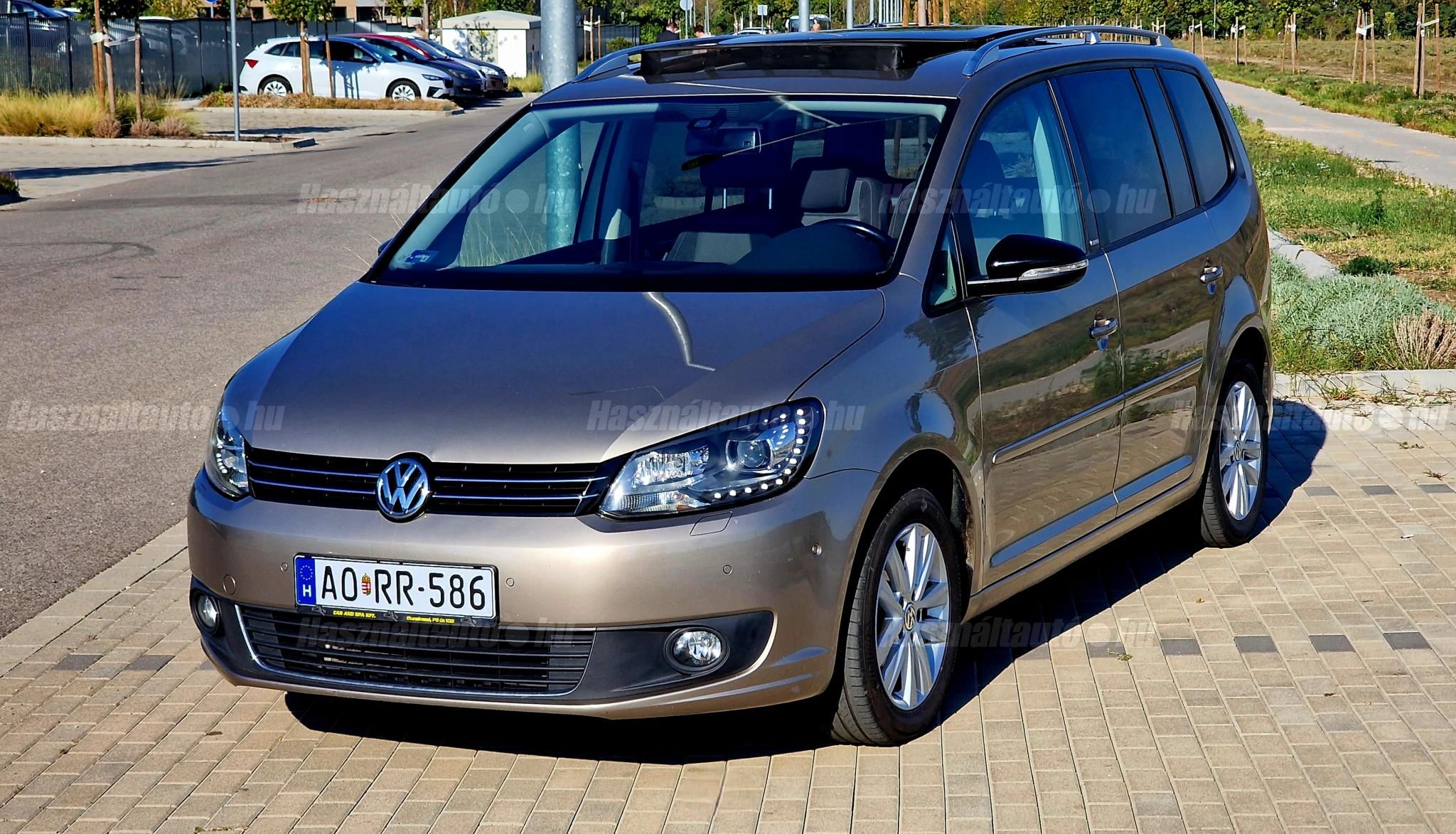 VOLKSWAGEN TOURAN 2012/5 - 1