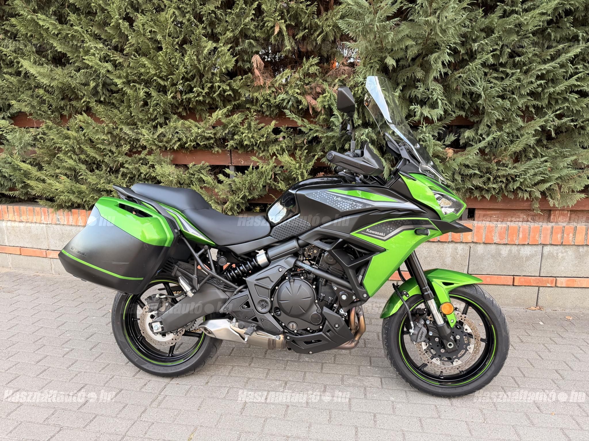 KAWASAKI VERSYS 650 2024 - 1