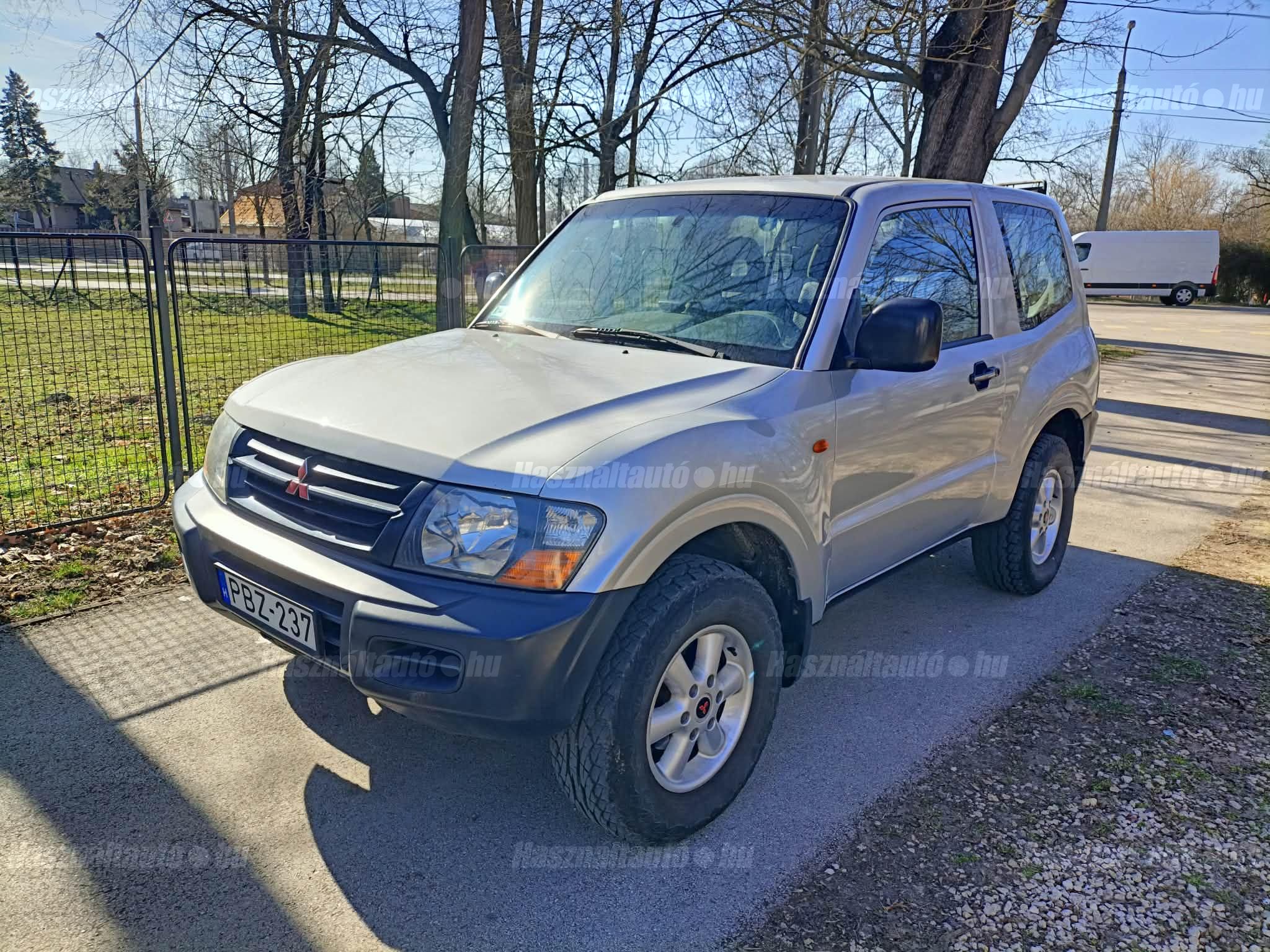 MITSUBISHI PAJERO 2002/7 - 1