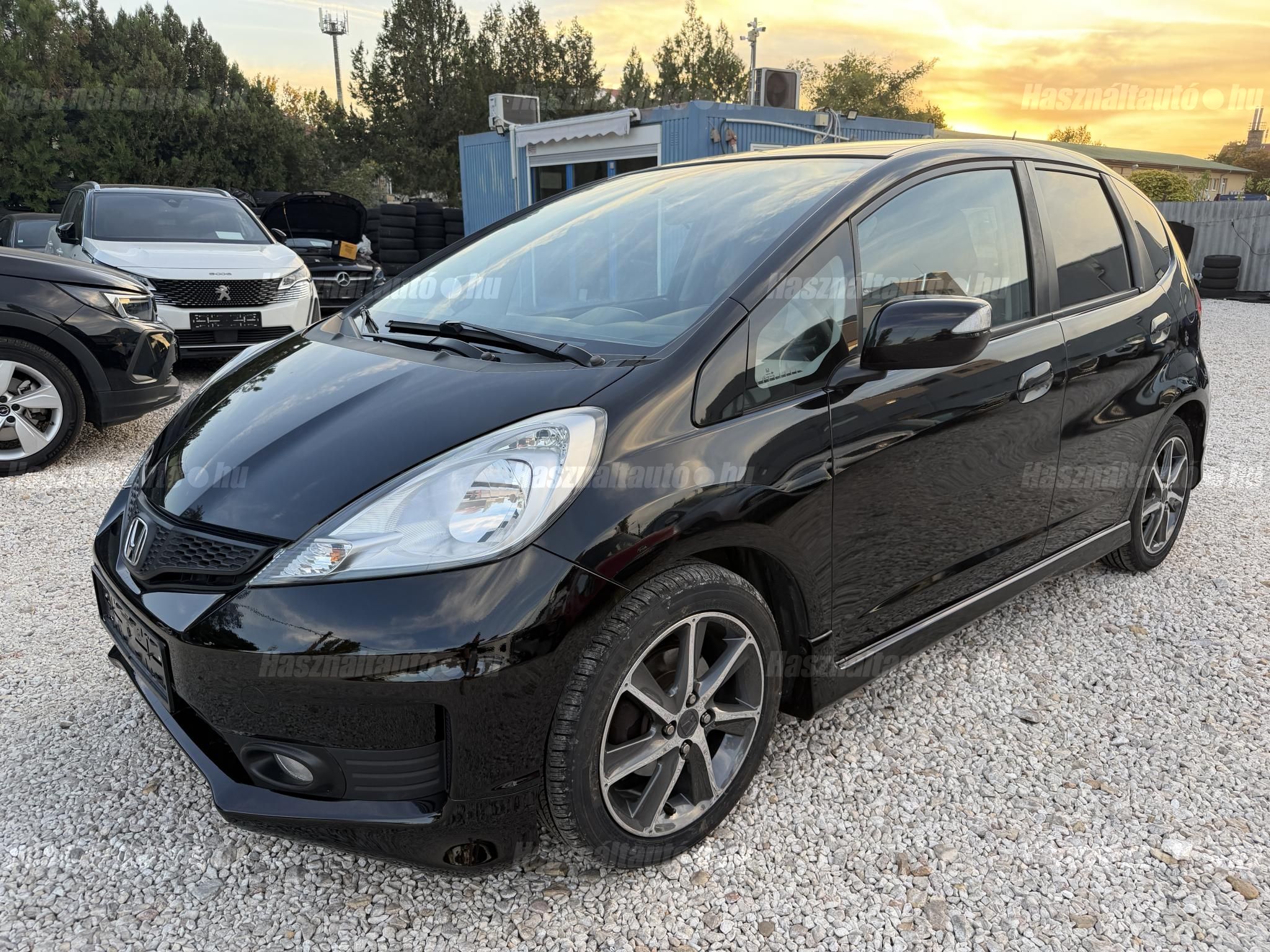 HONDA JAZZ 2013/4 - 1