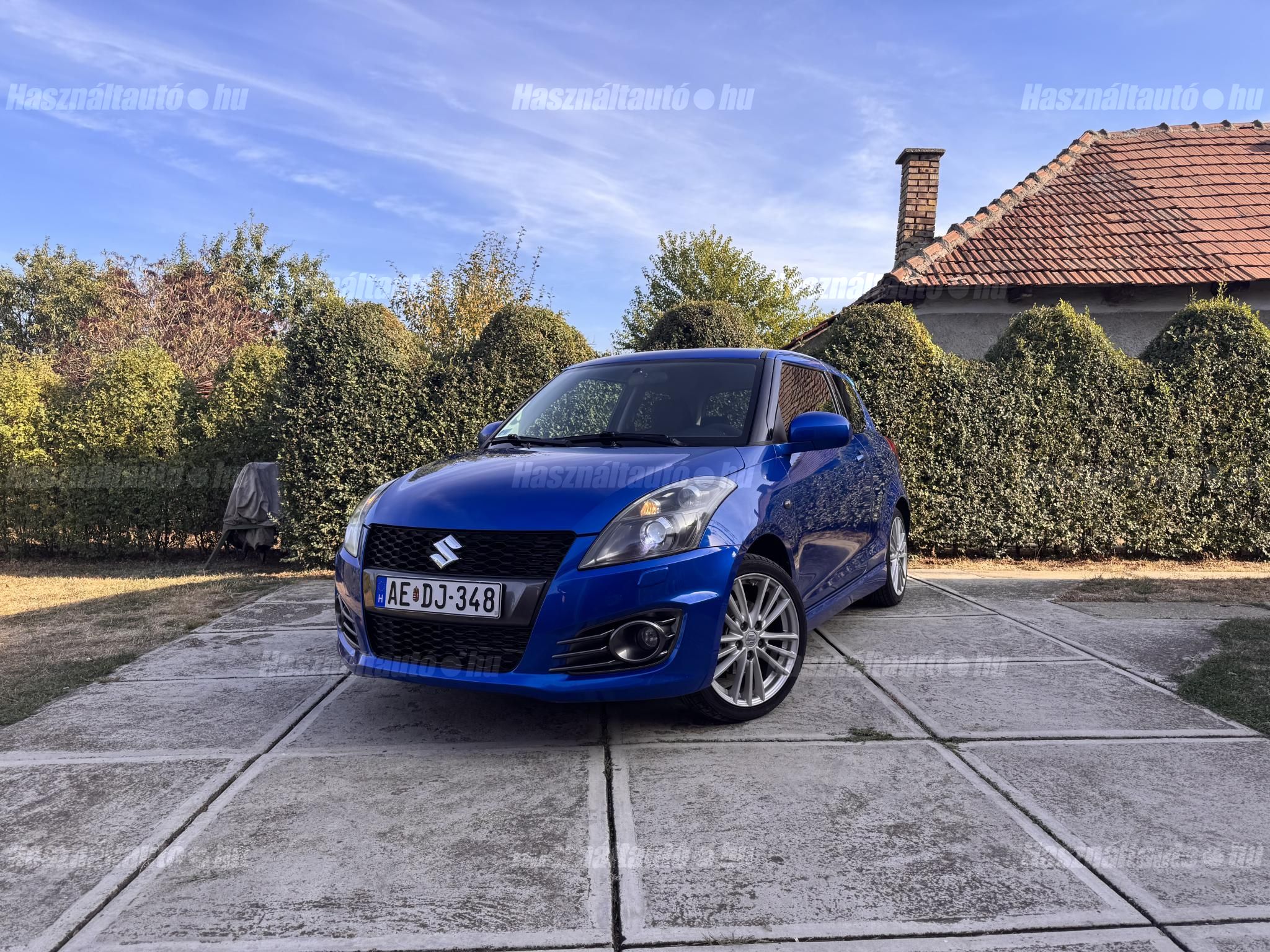 SUZUKI SWIFT 2012/8 - 1