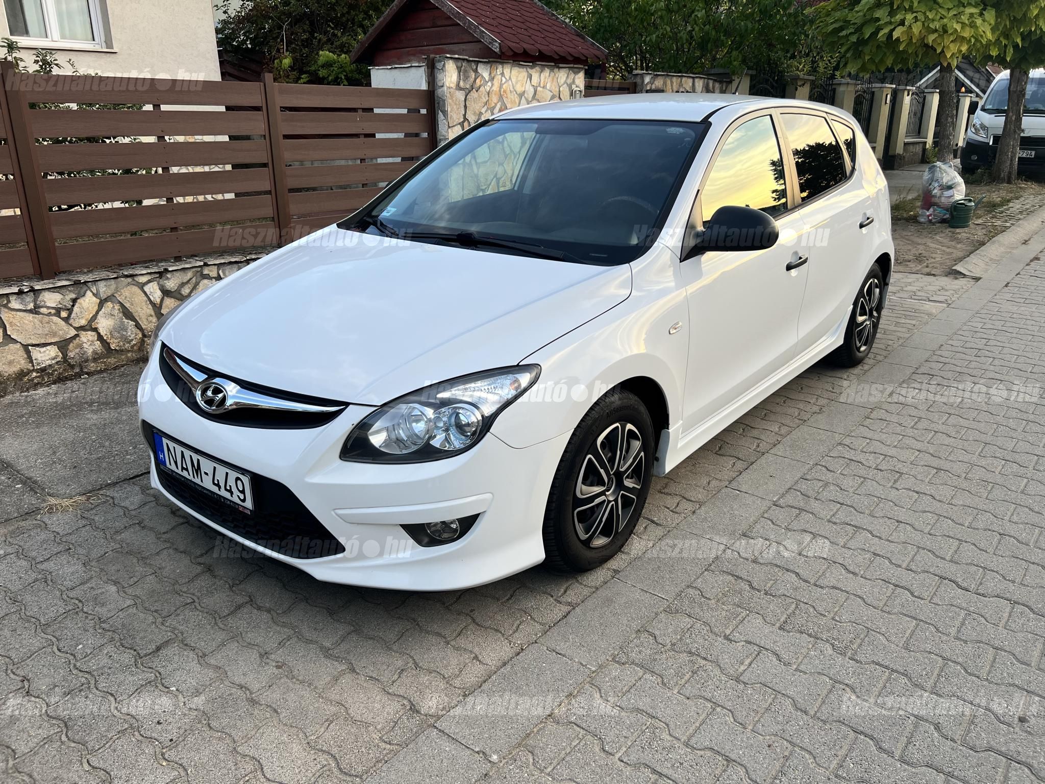 HYUNDAI I30 2012/2 - 1