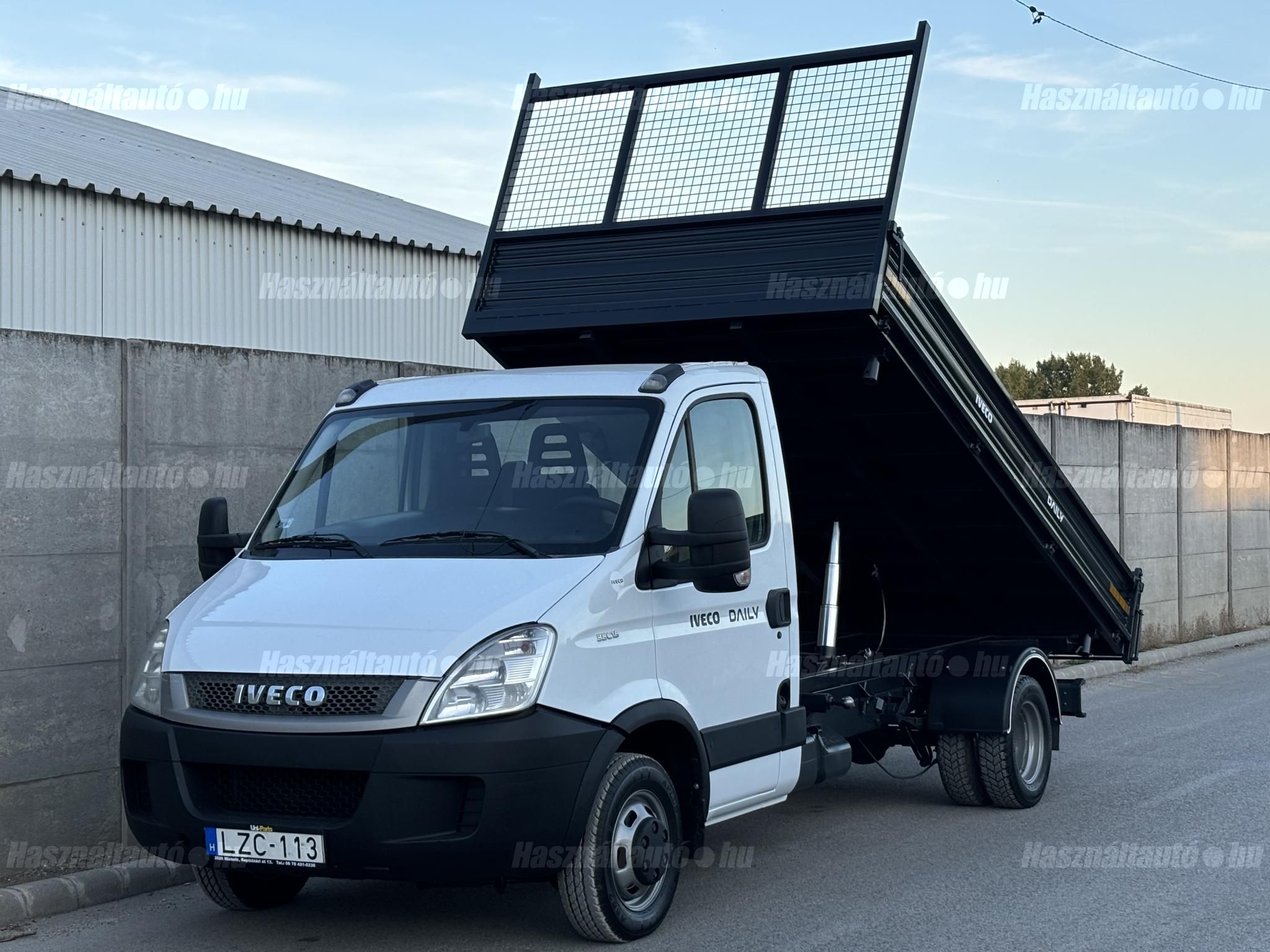 IVECO DAILY 2011/10 - 1