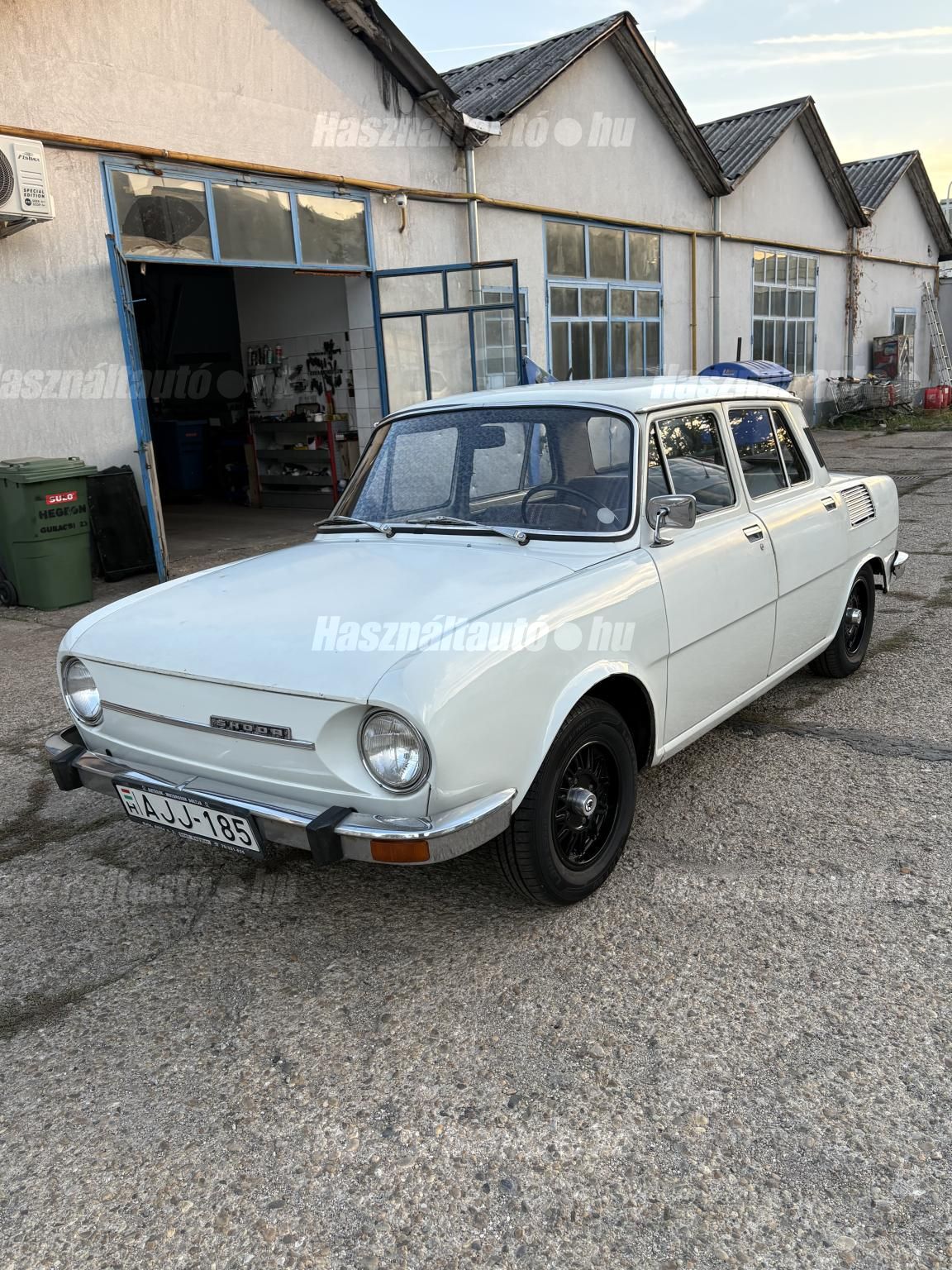 SKODA 100 1973/12 - 1