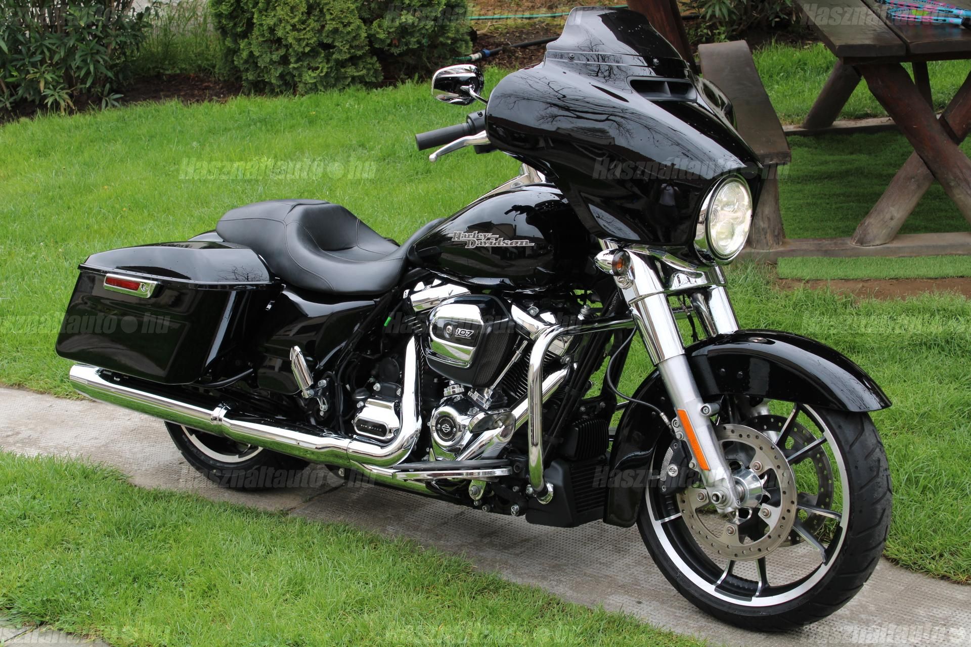 HARLEY-DAVIDSON STREET GLIDE 2020/2 - 1
