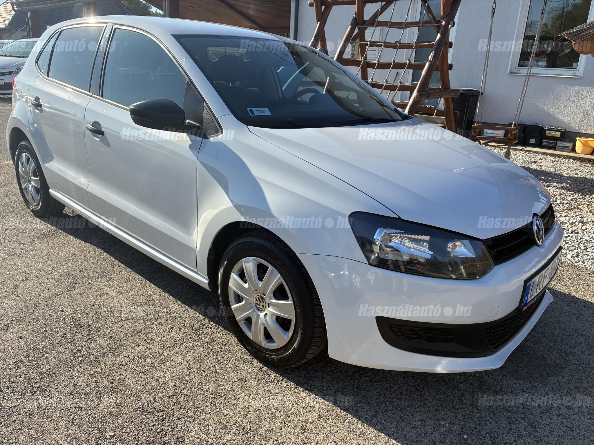 VOLKSWAGEN POLO 2010/4 - 1