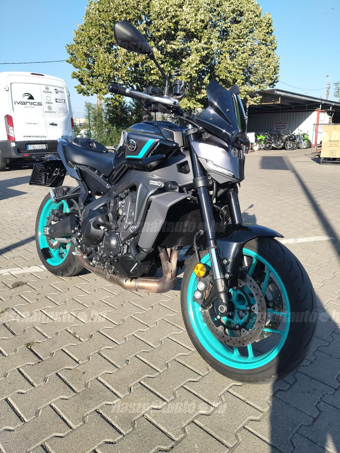 YAMAHA MT-09 2024/9 - 1