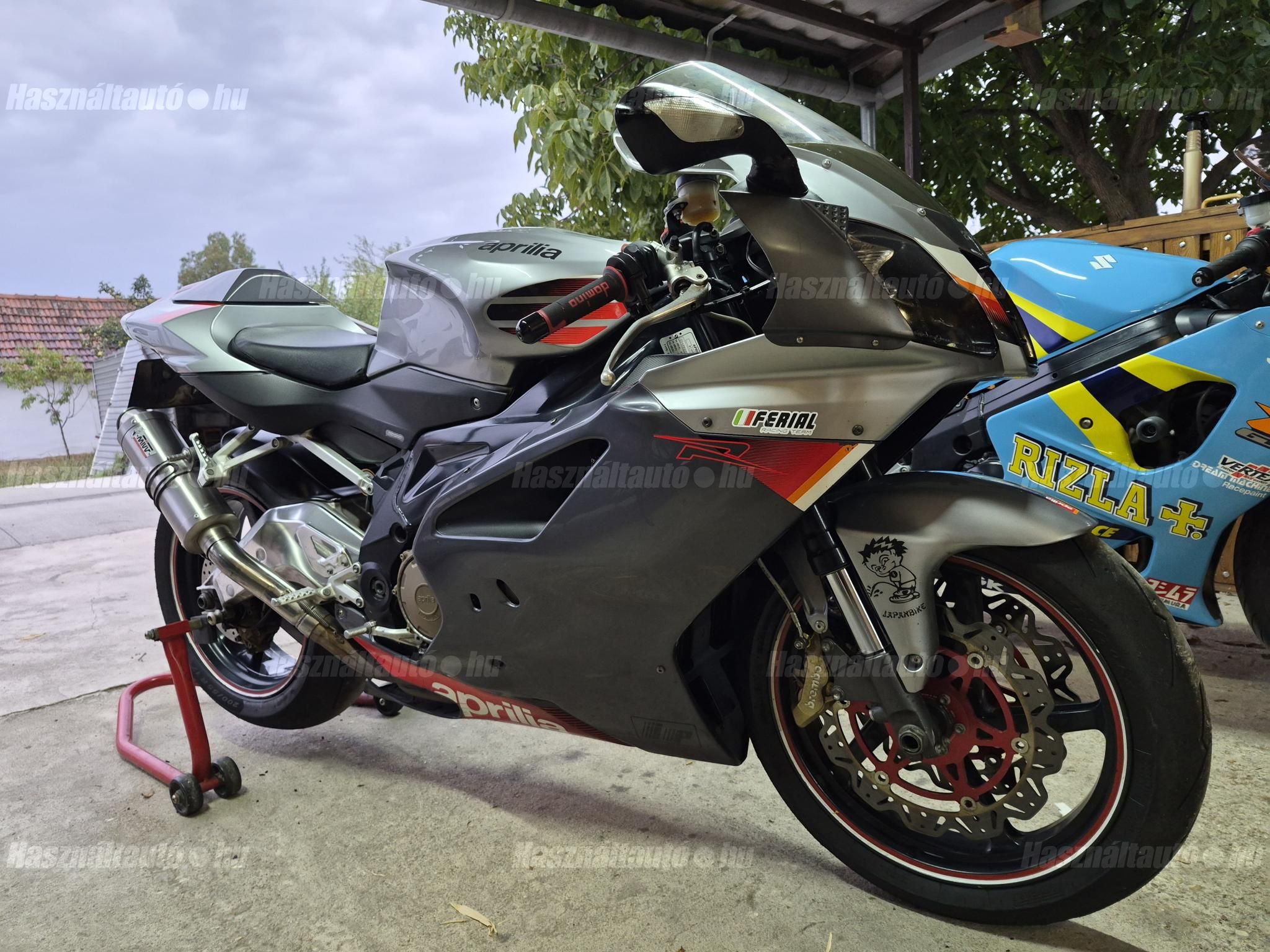 APRILIA RSV 1000 2004/1 - 1