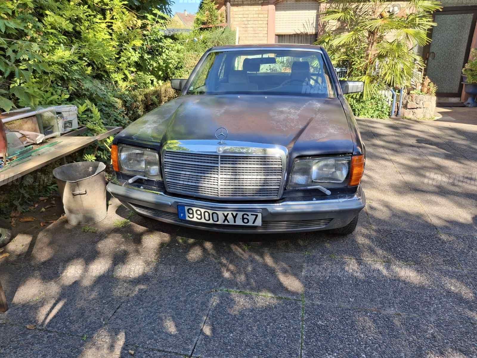 MERCEDES-BENZ W 126 1984/9 - 1