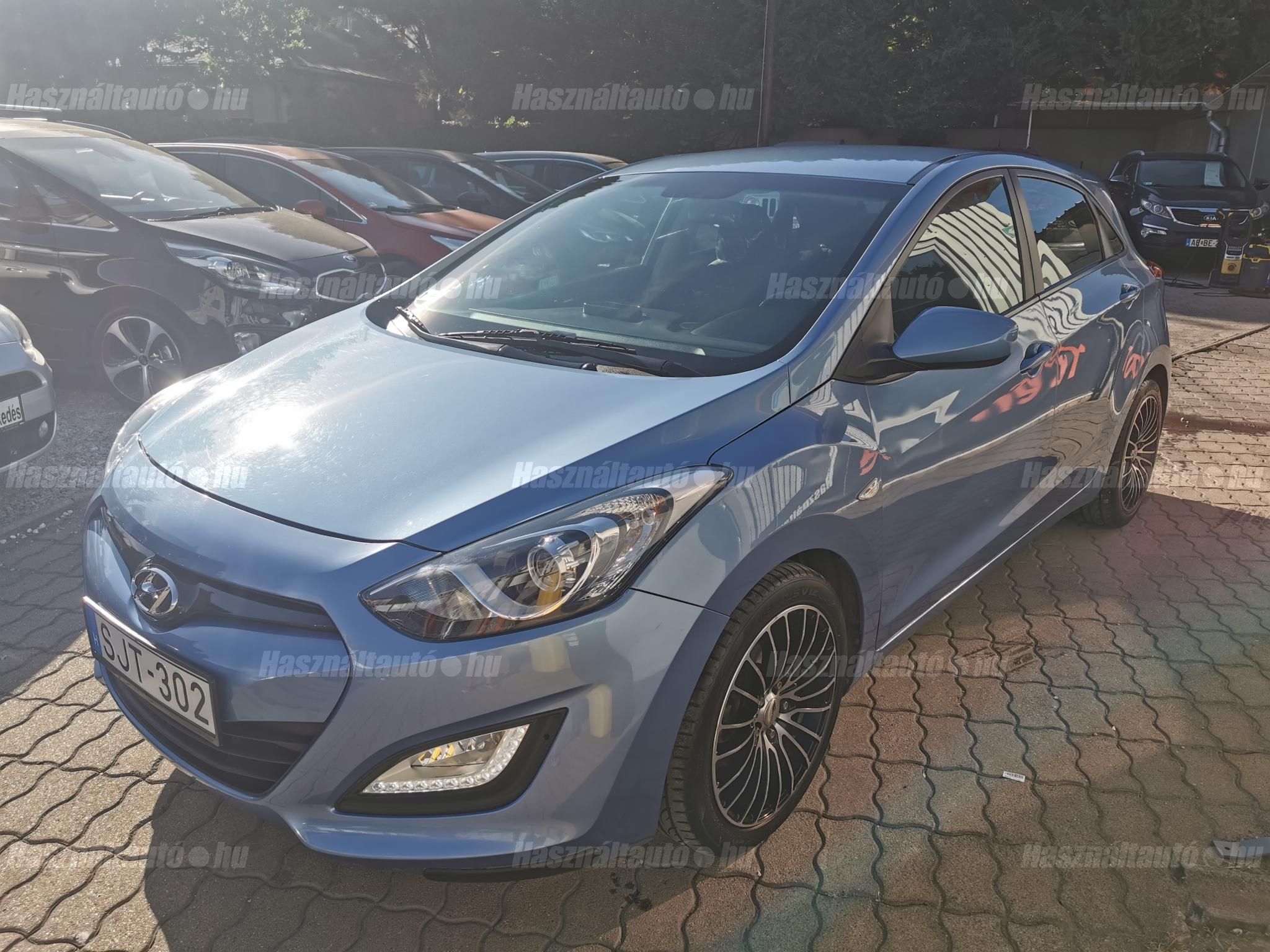 HYUNDAI I30 2012/7 - 1