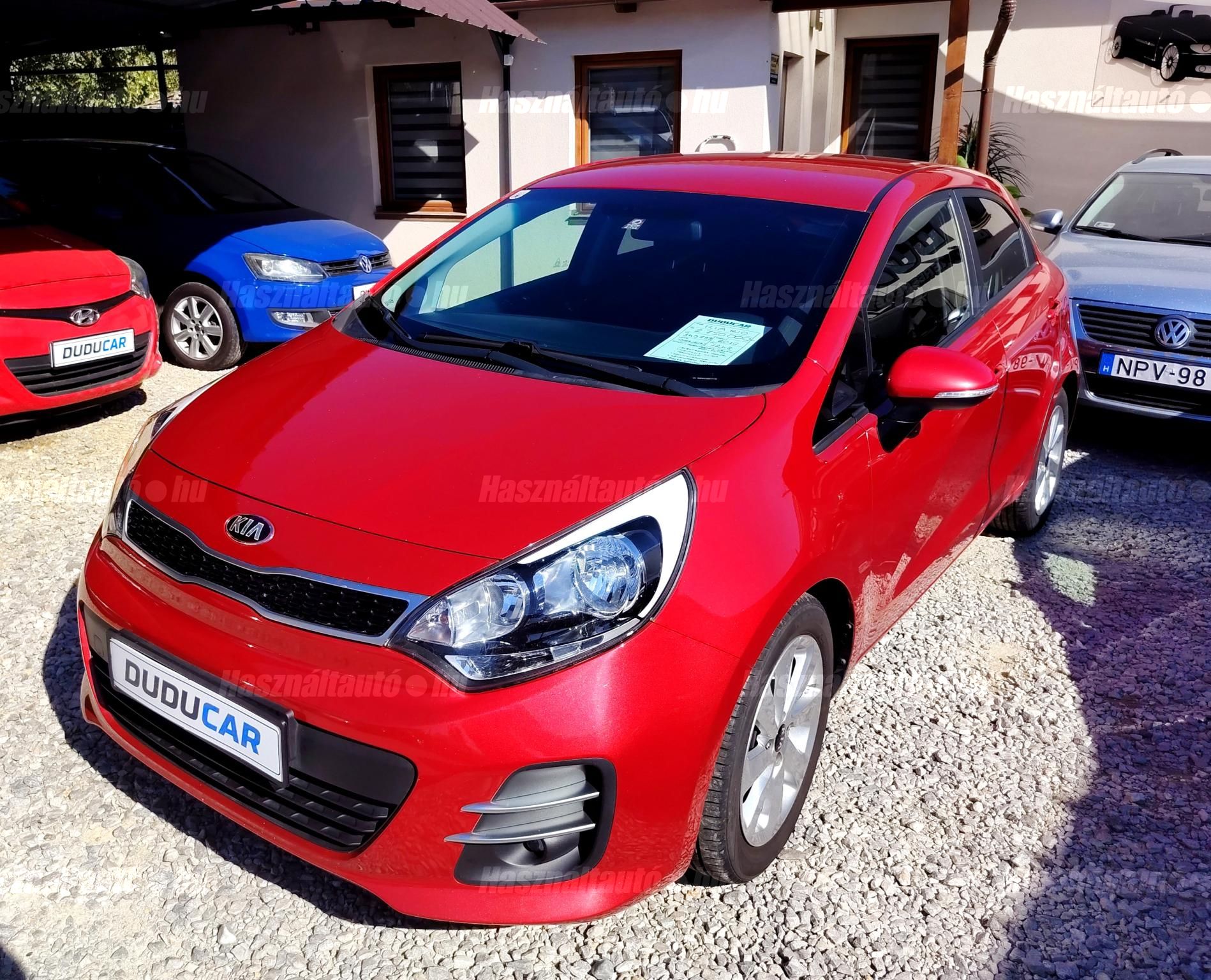 KIA RIO 2016 - 1