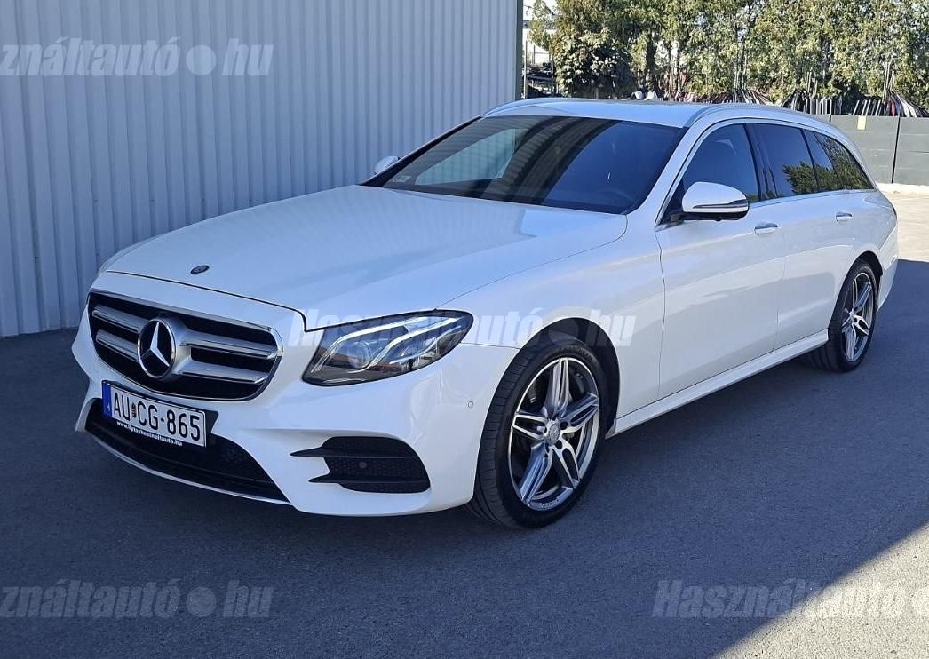 MERCEDES-BENZ E 220 2017/12 - 1