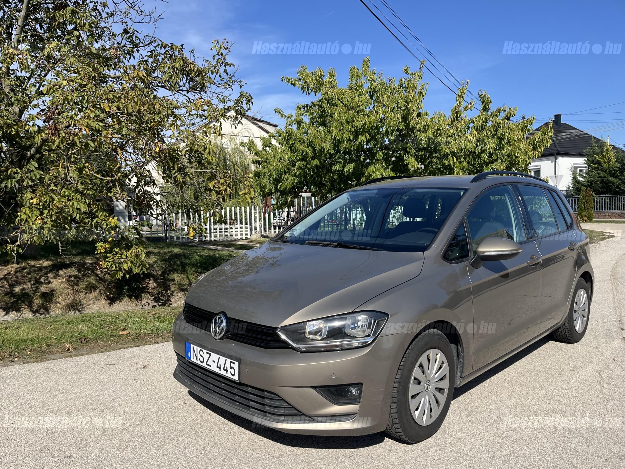 VOLKSWAGEN GOLF SPORTSVAN 2016/8 - 1