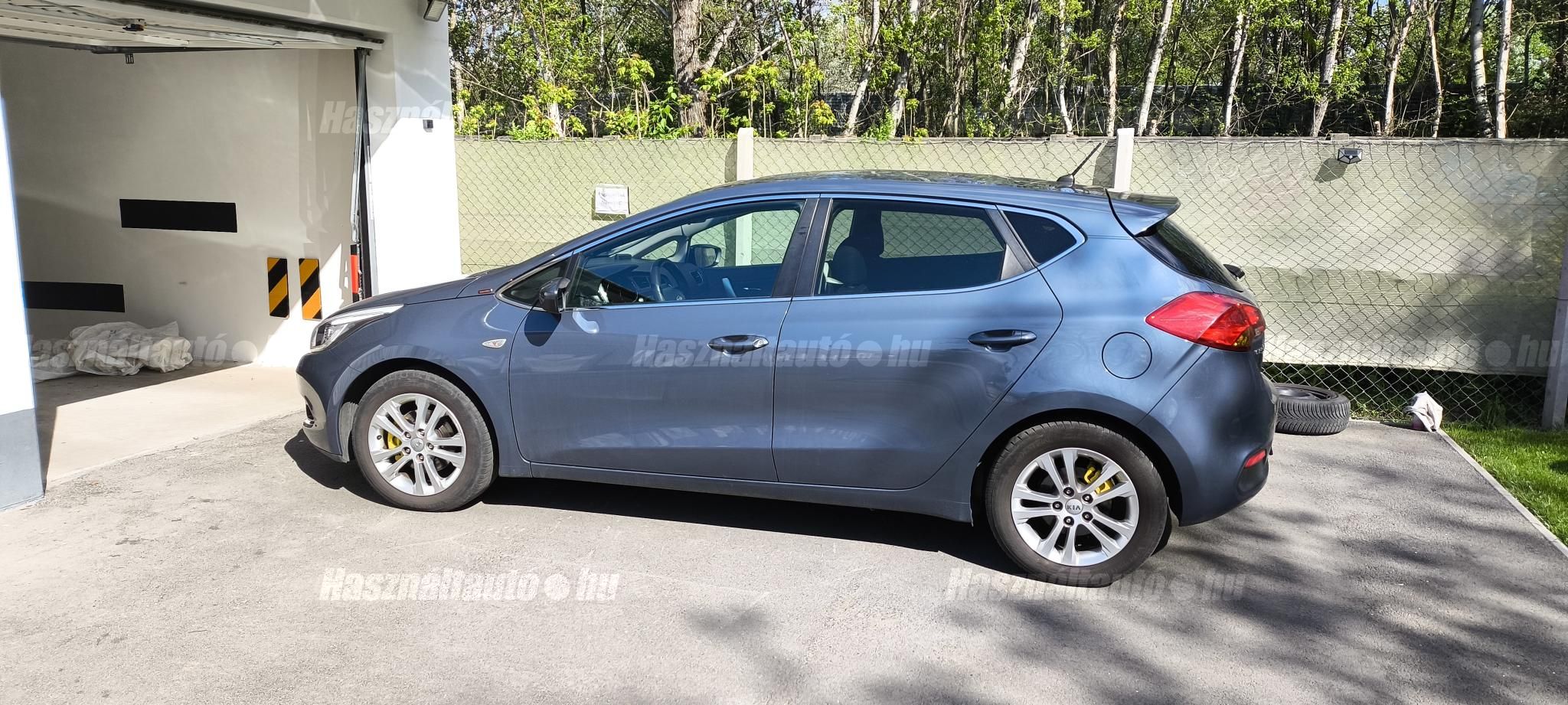 KIA CEE'D 2013/4 - 1