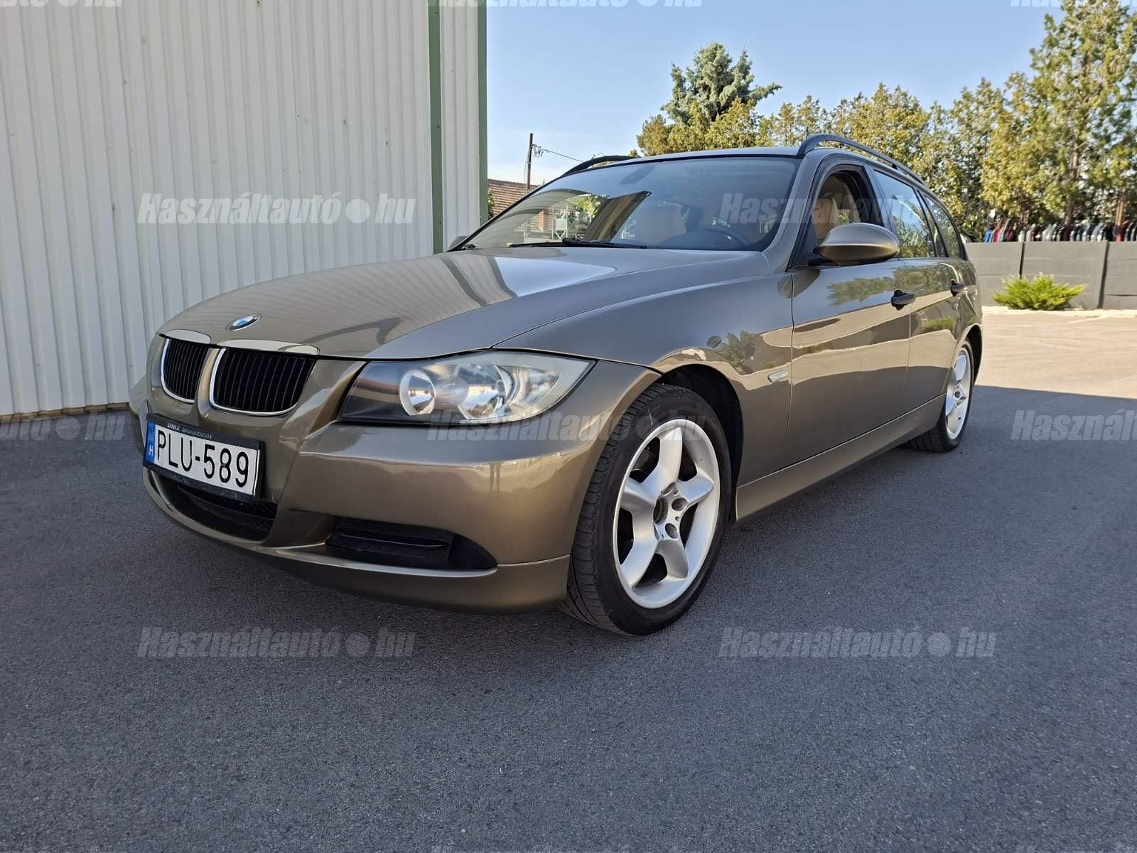 BMW 318 2006/11 - 1