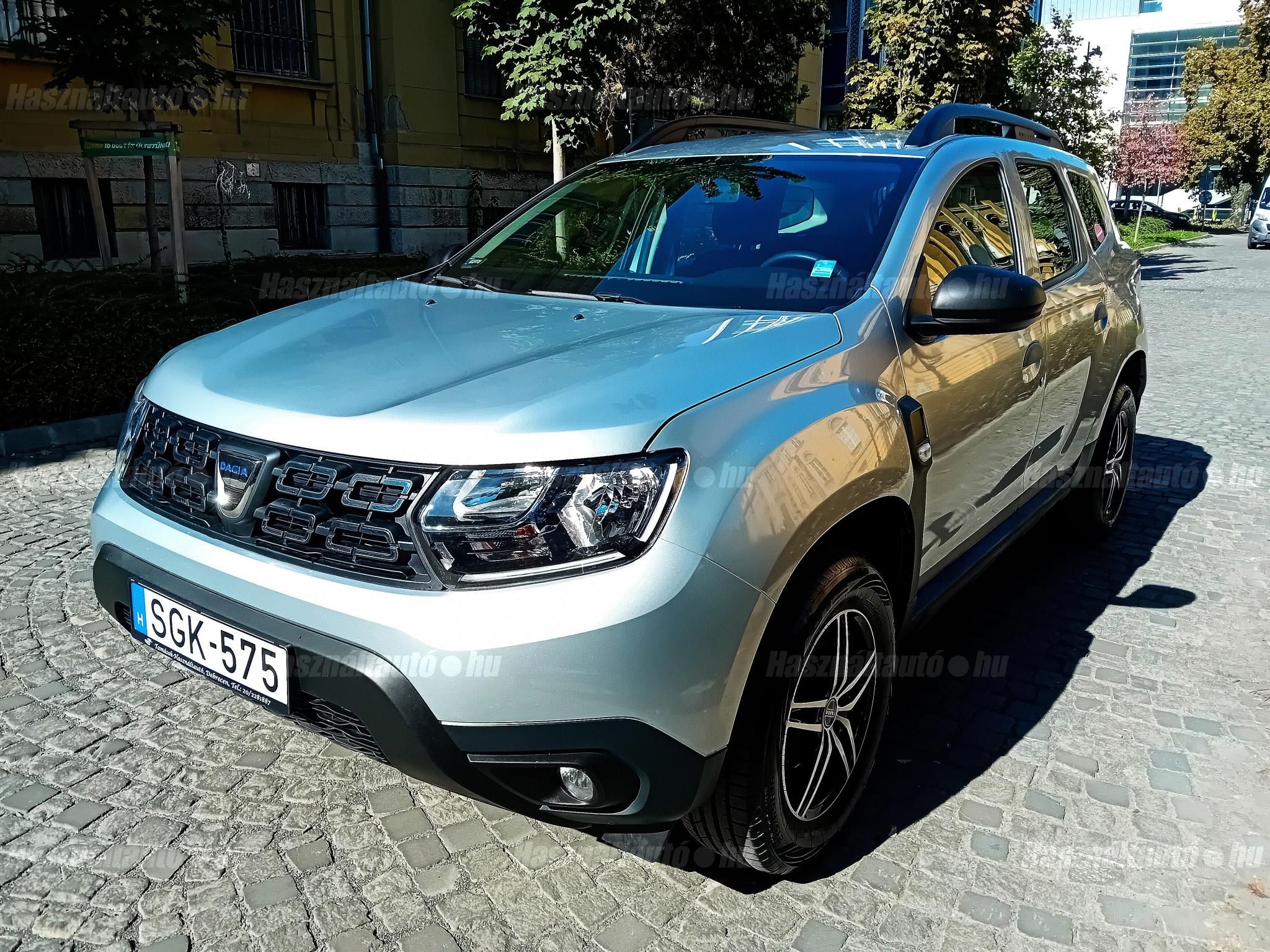 DACIA DUSTER 2020/8 - 1