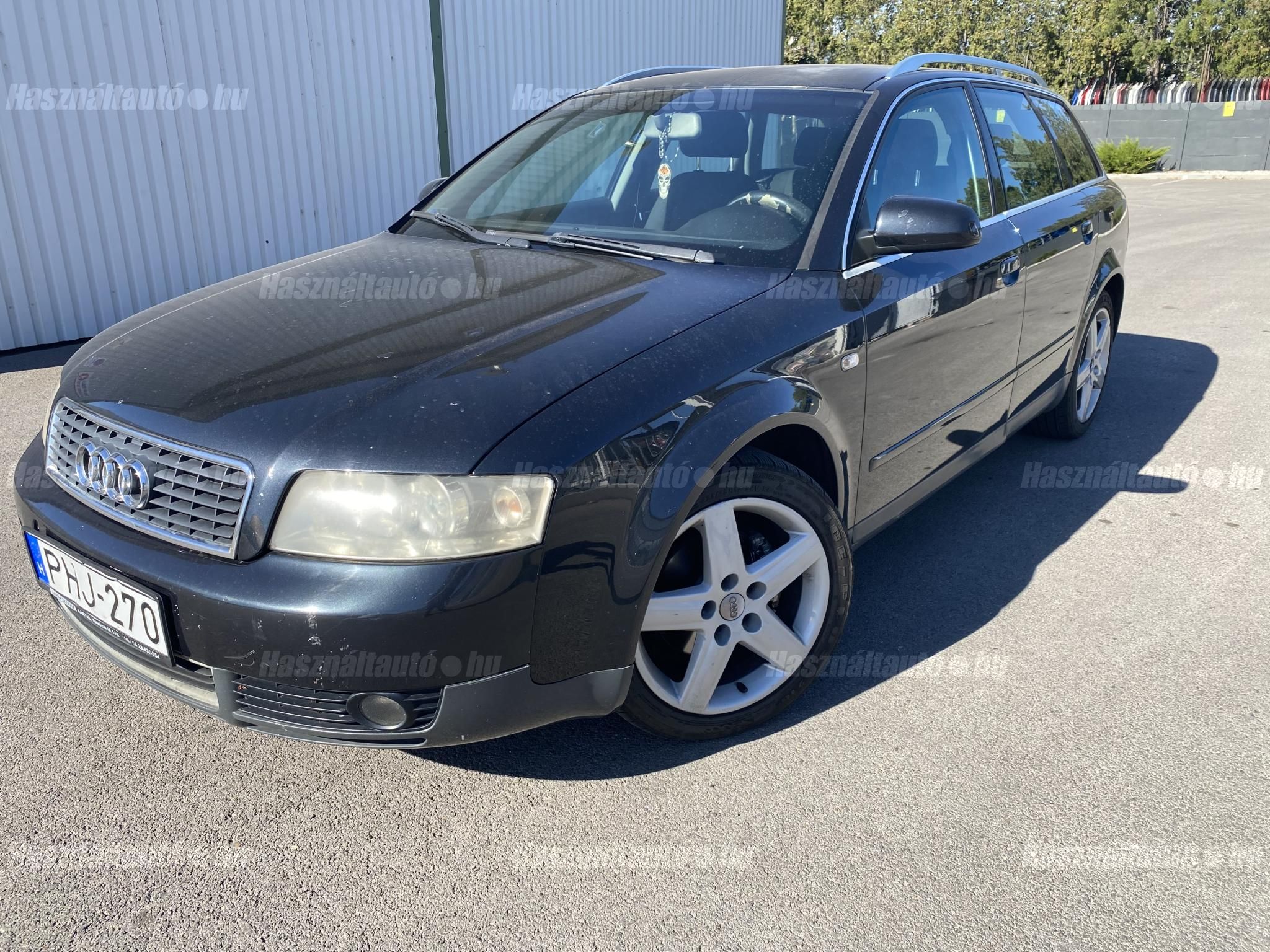 AUDI A4 2004/5 - 1