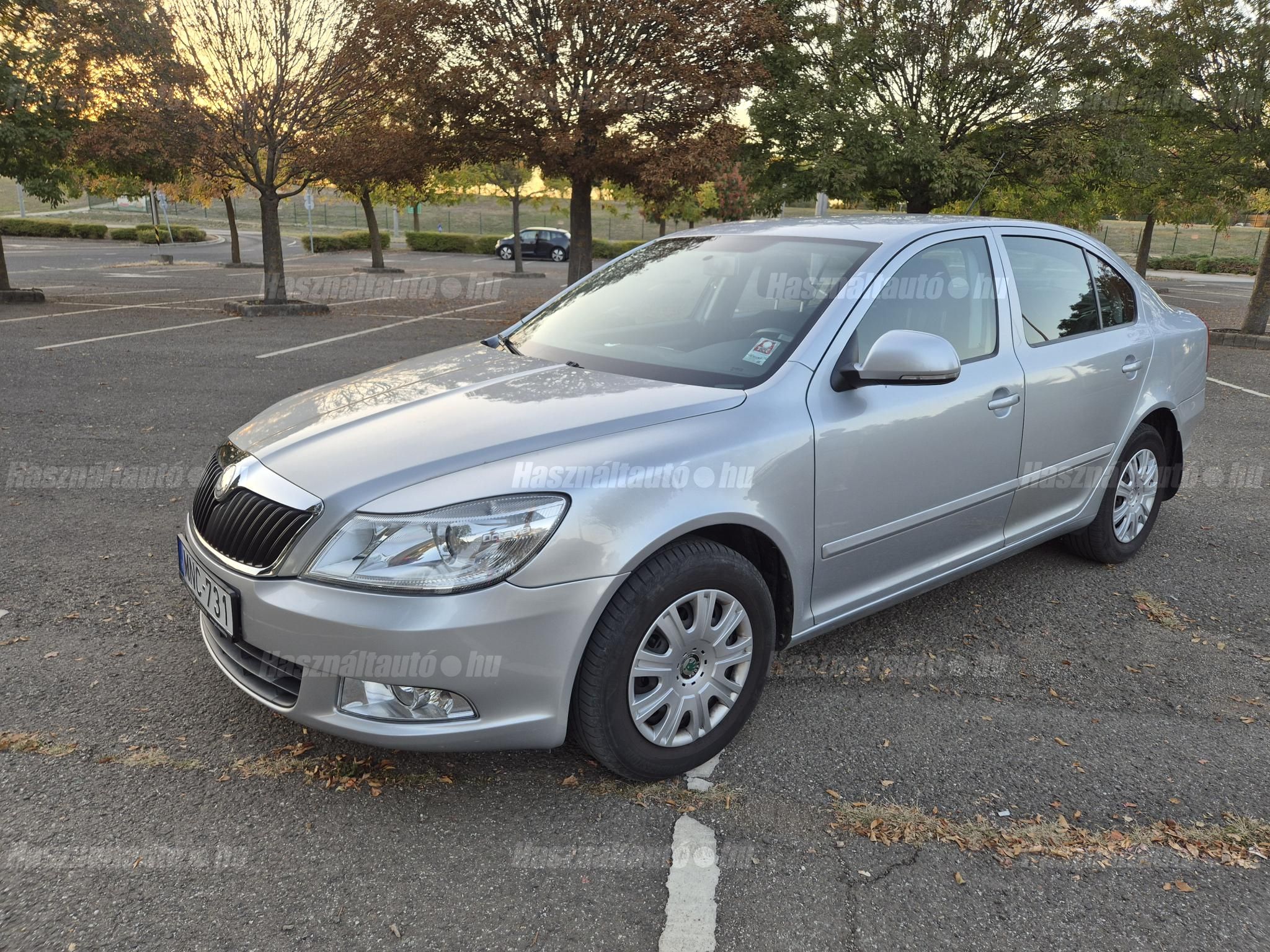 SKODA OCTAVIA 2010/8 - 1