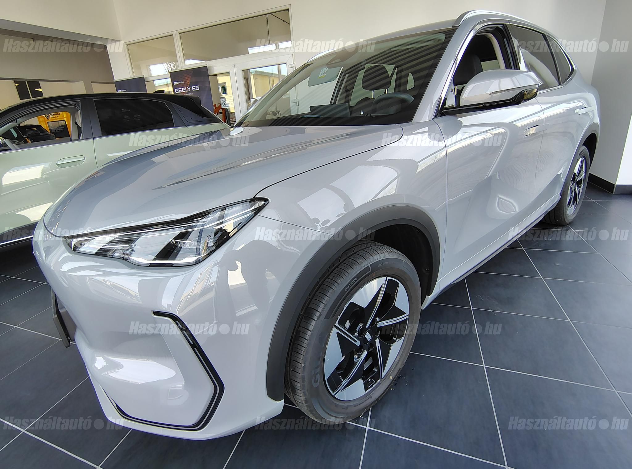 GEELY E5 2026 - 1
