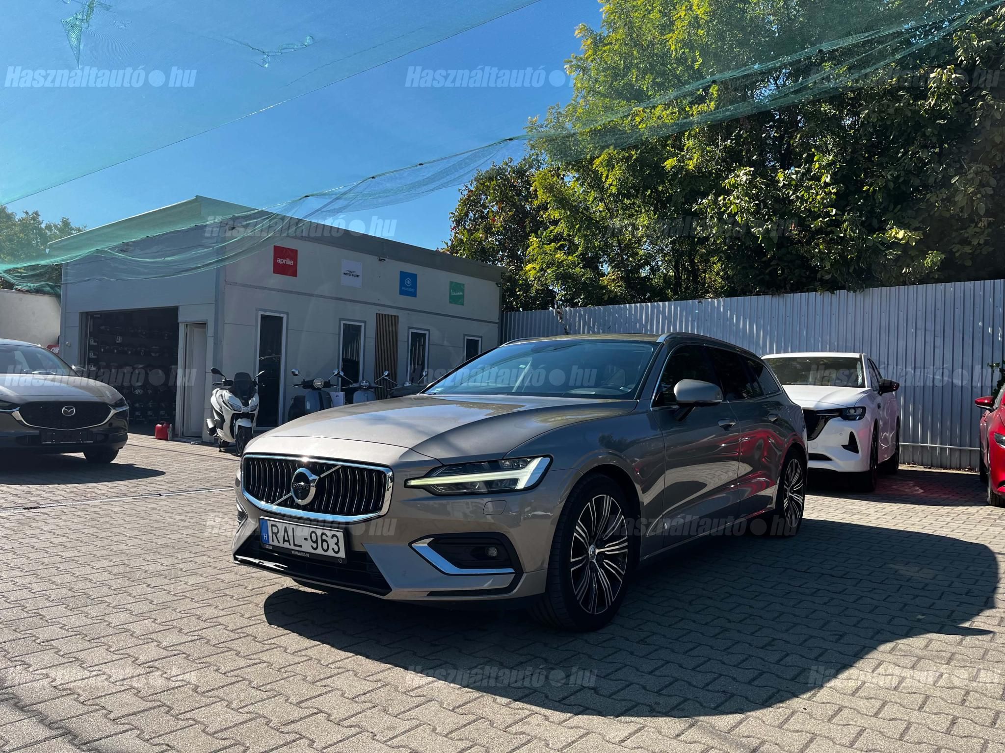 VOLVO V60 2018/9 - 1