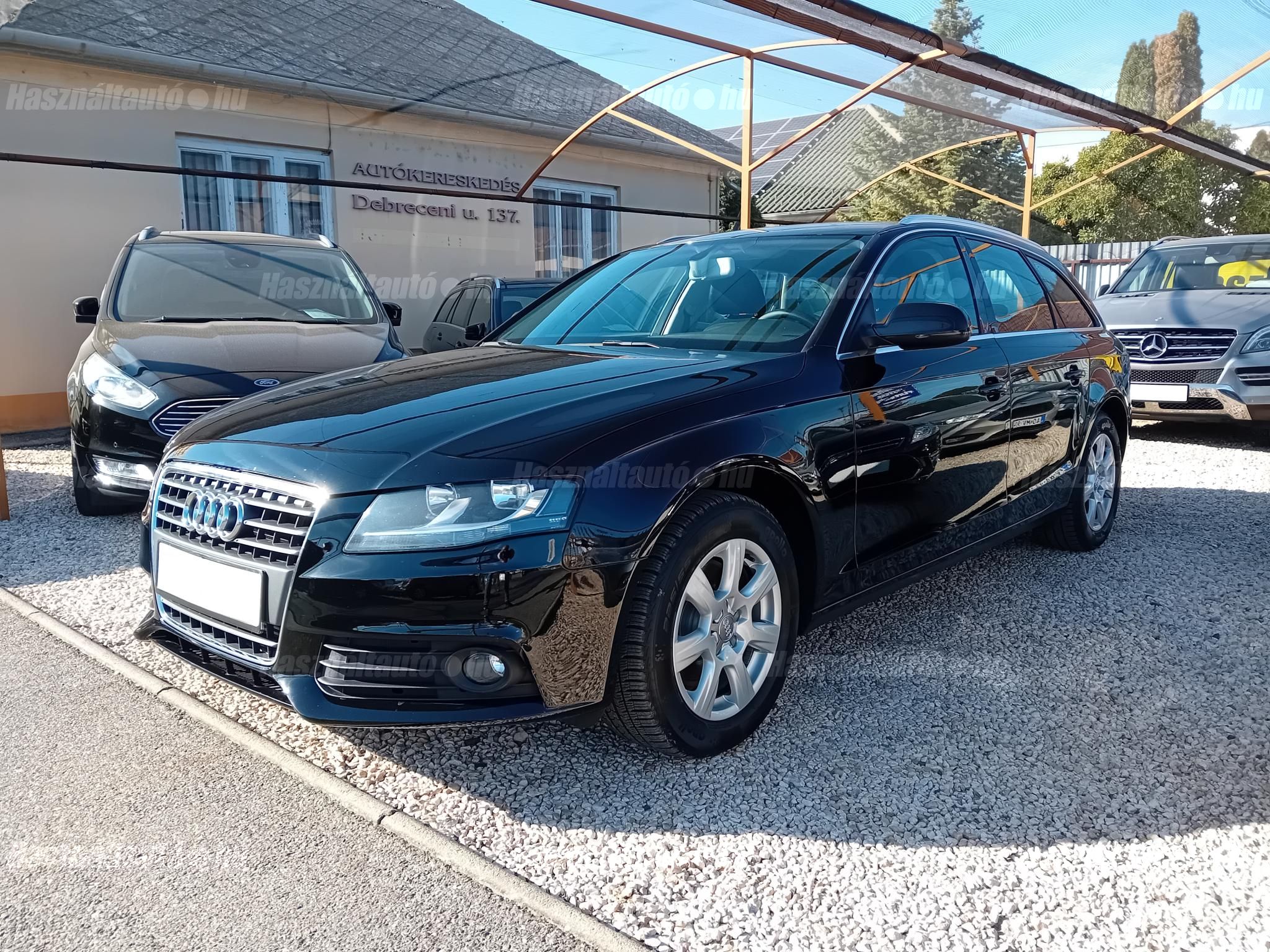 AUDI A4 2011/10 - 1