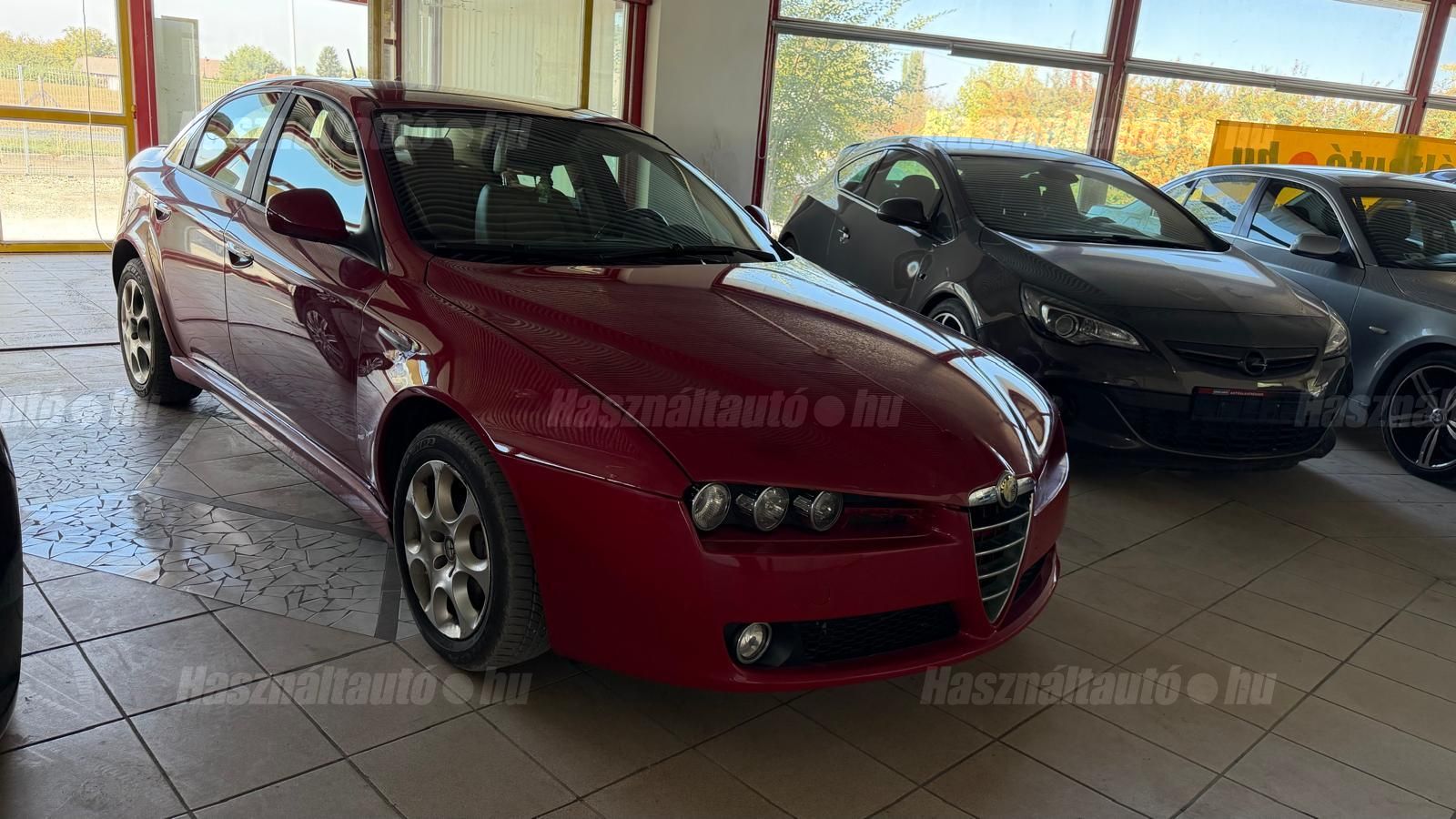 ALFA ROMEO 159 2011/7 - 1